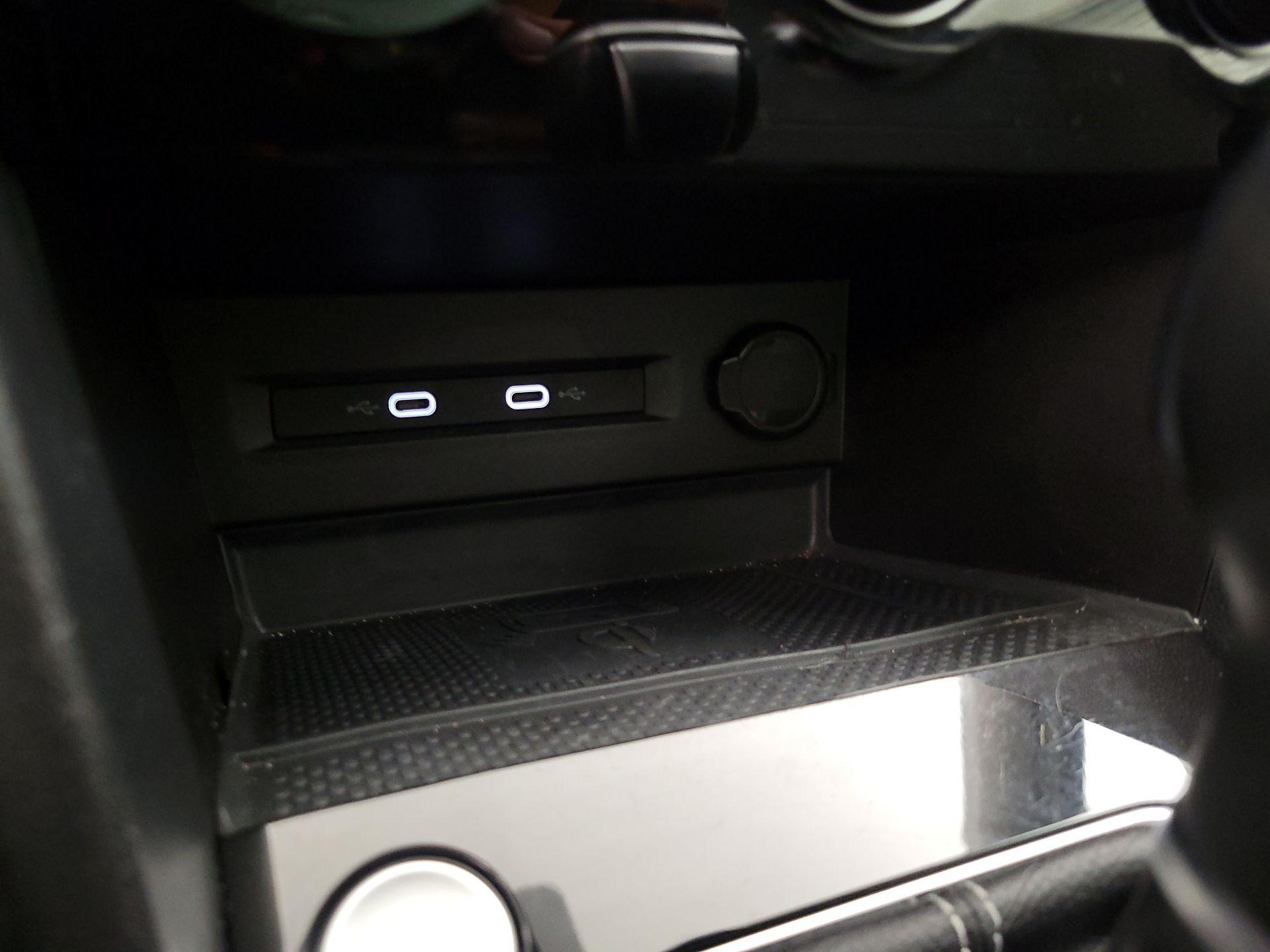 Thumbnail: 2023 Volkswagen Taos - 18