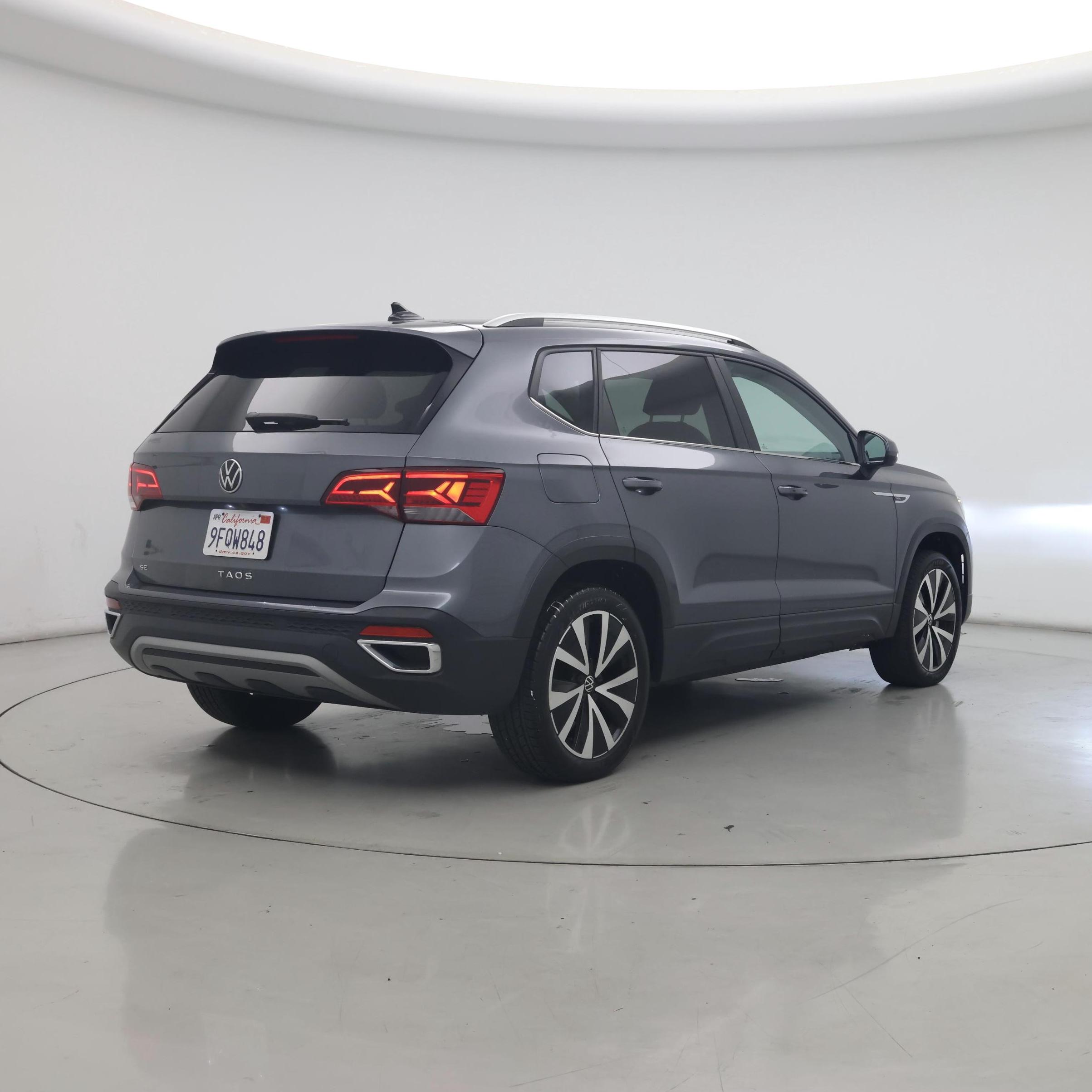 Thumbnail: 2023 Volkswagen Taos - 8