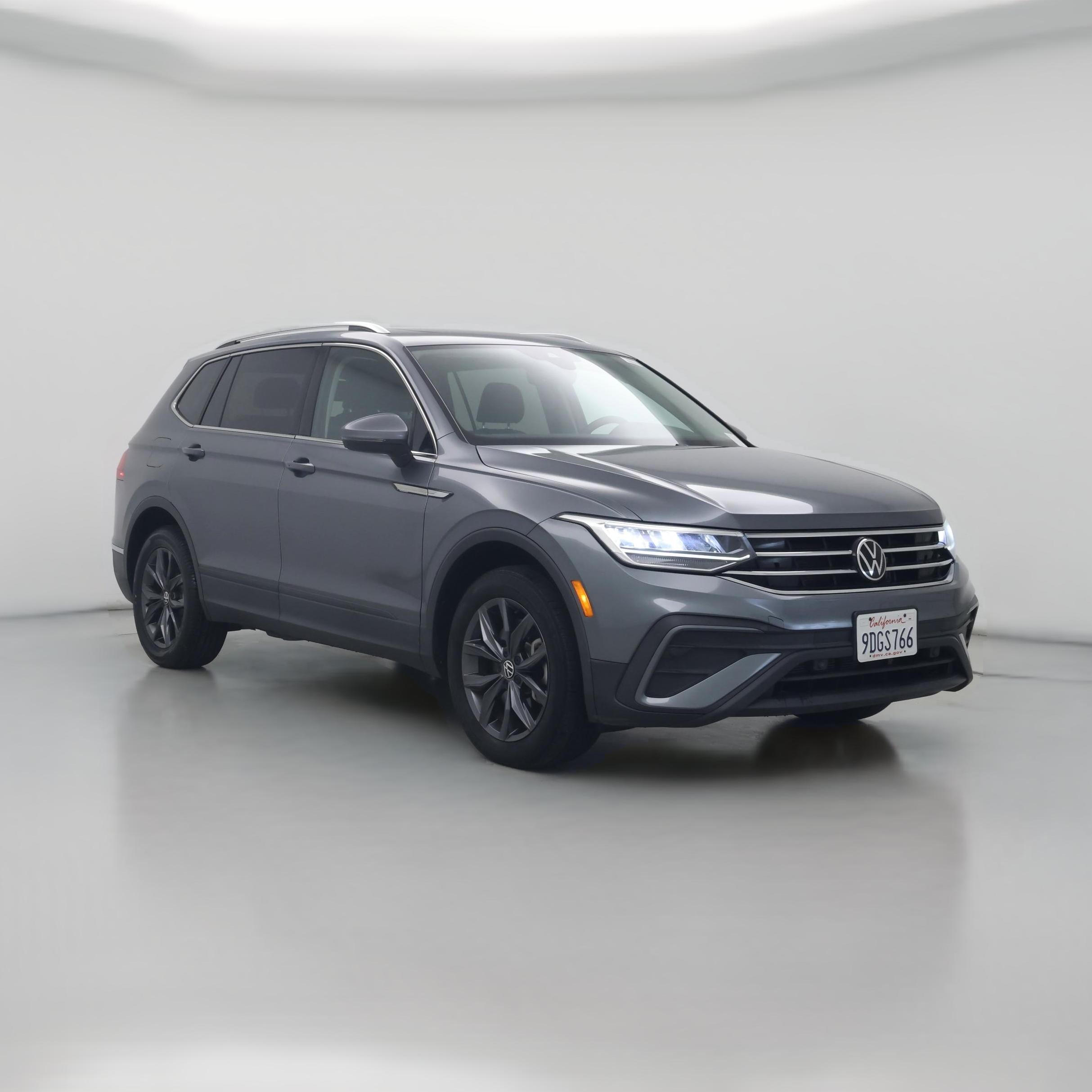 Thumbnail: 2022 Volkswagen Tiguan - 1