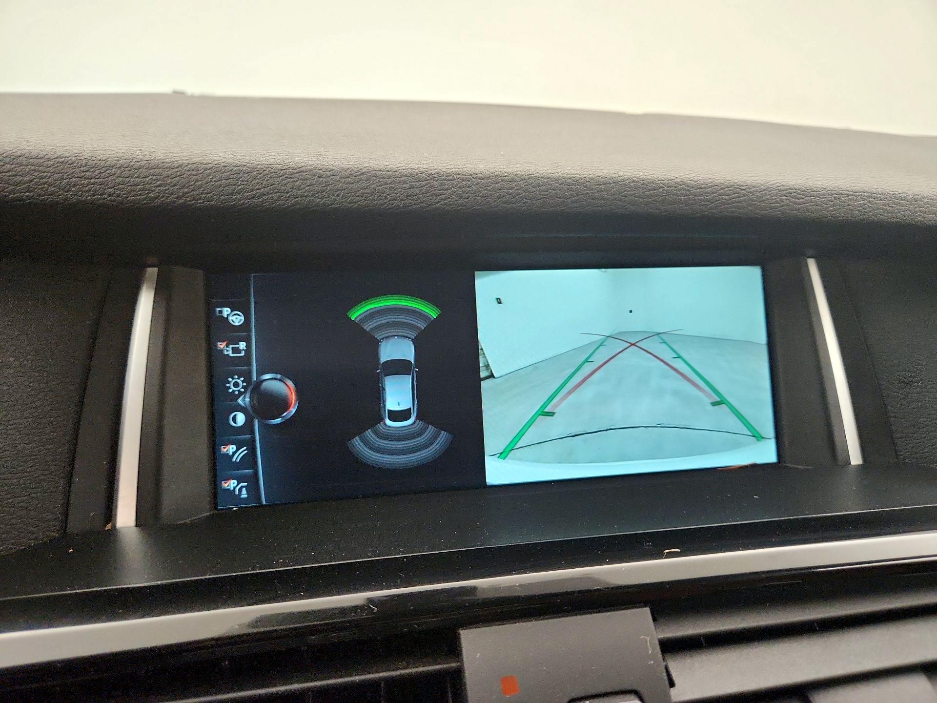 Thumbnail: 2018 BMW X4 - 15