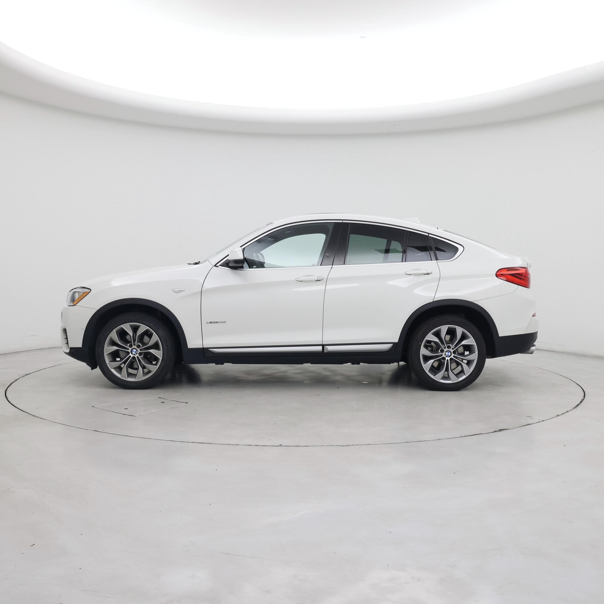 Thumbnail: 2018 BMW X4 - 3