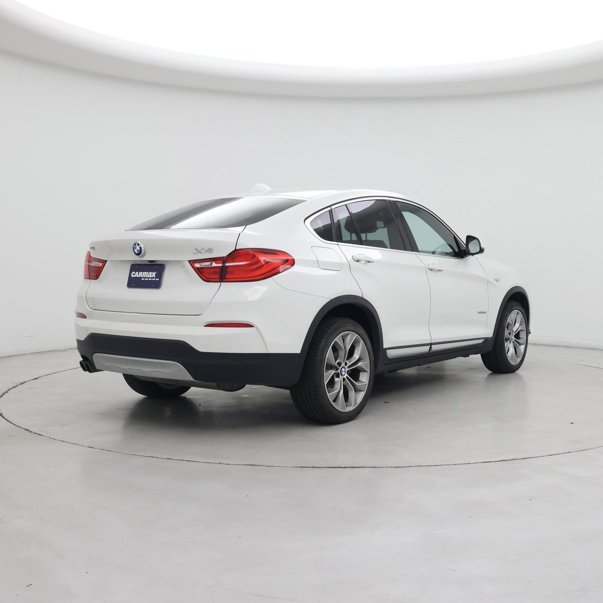 Thumbnail: 2018 BMW X4 - 8
