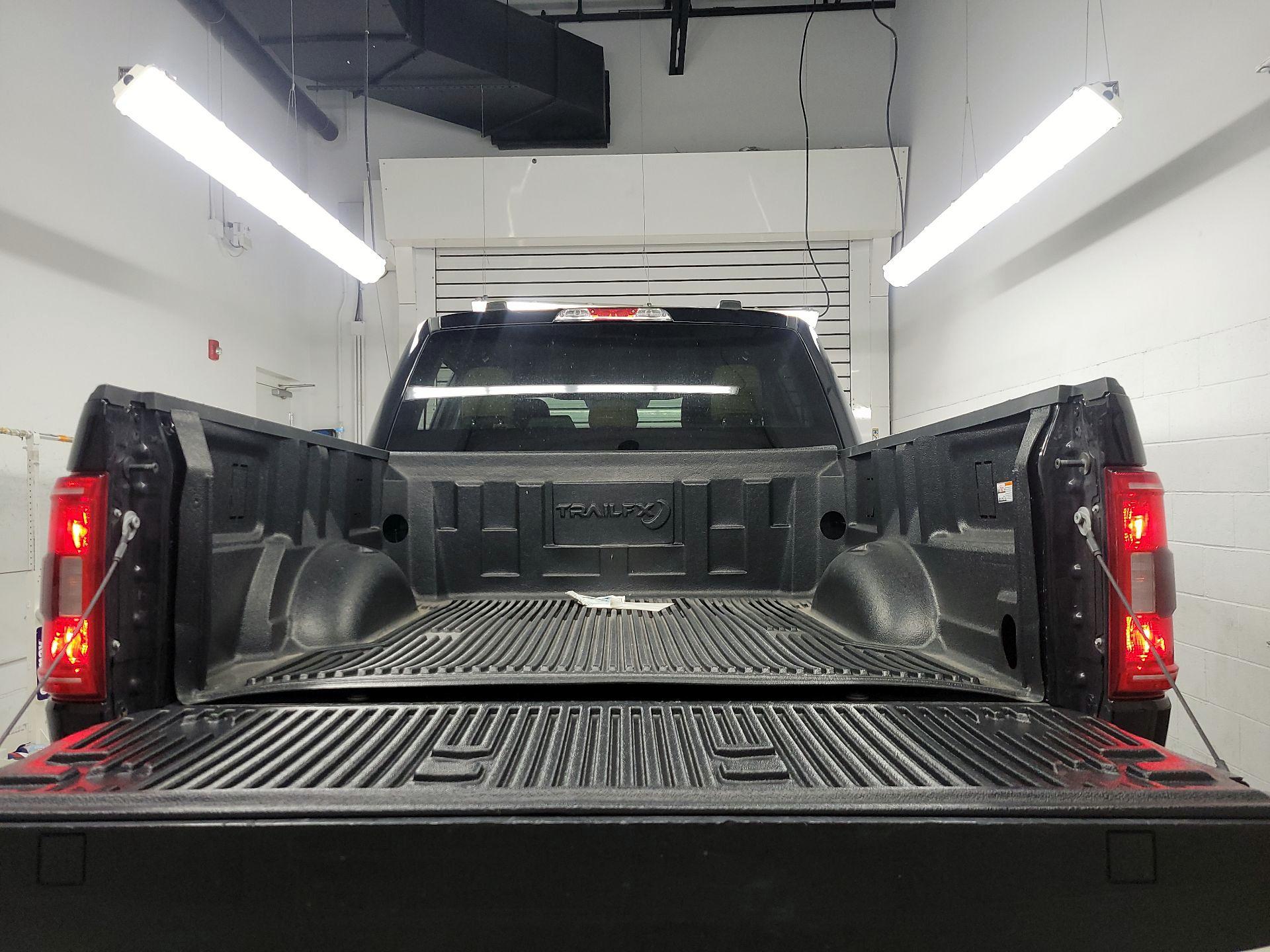 Thumbnail: 2023 Ford F-150 - 19