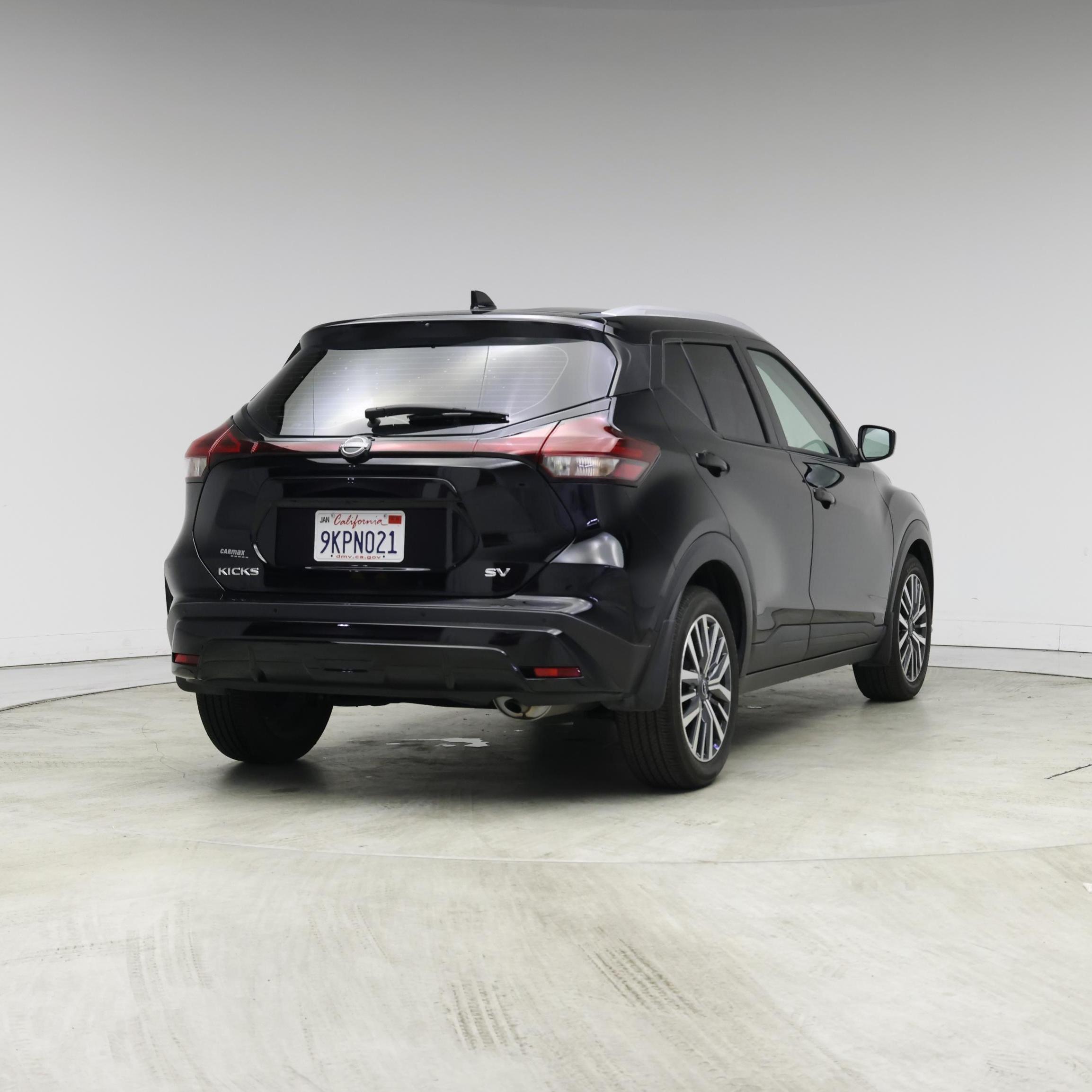 Thumbnail: 2024 Nissan Kicks - 8