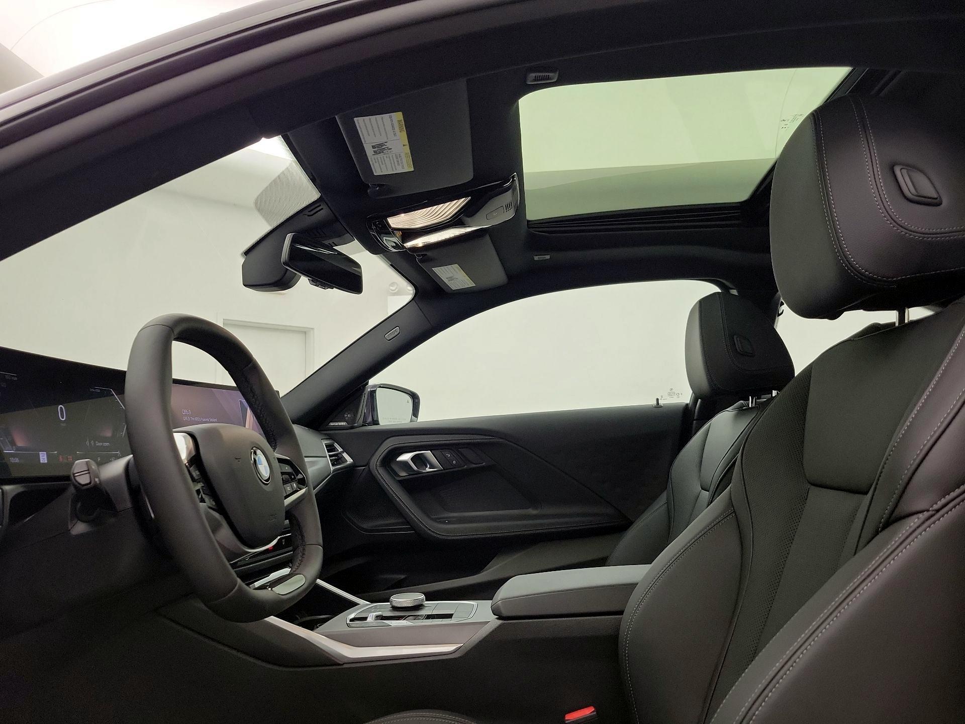 Thumbnail: 2025 BMW 2 Series - 20