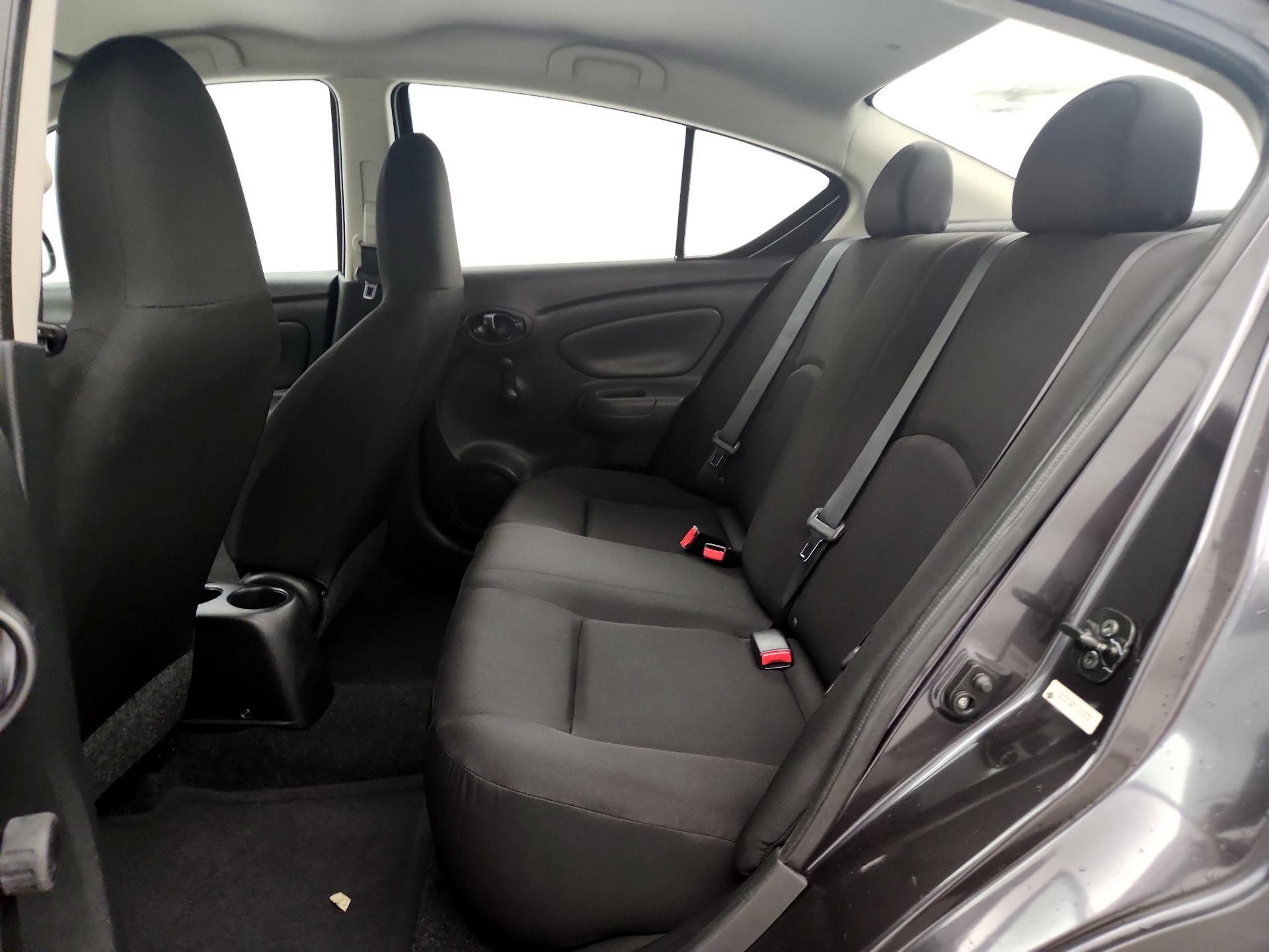 Thumbnail: 2015 Nissan Versa - 17