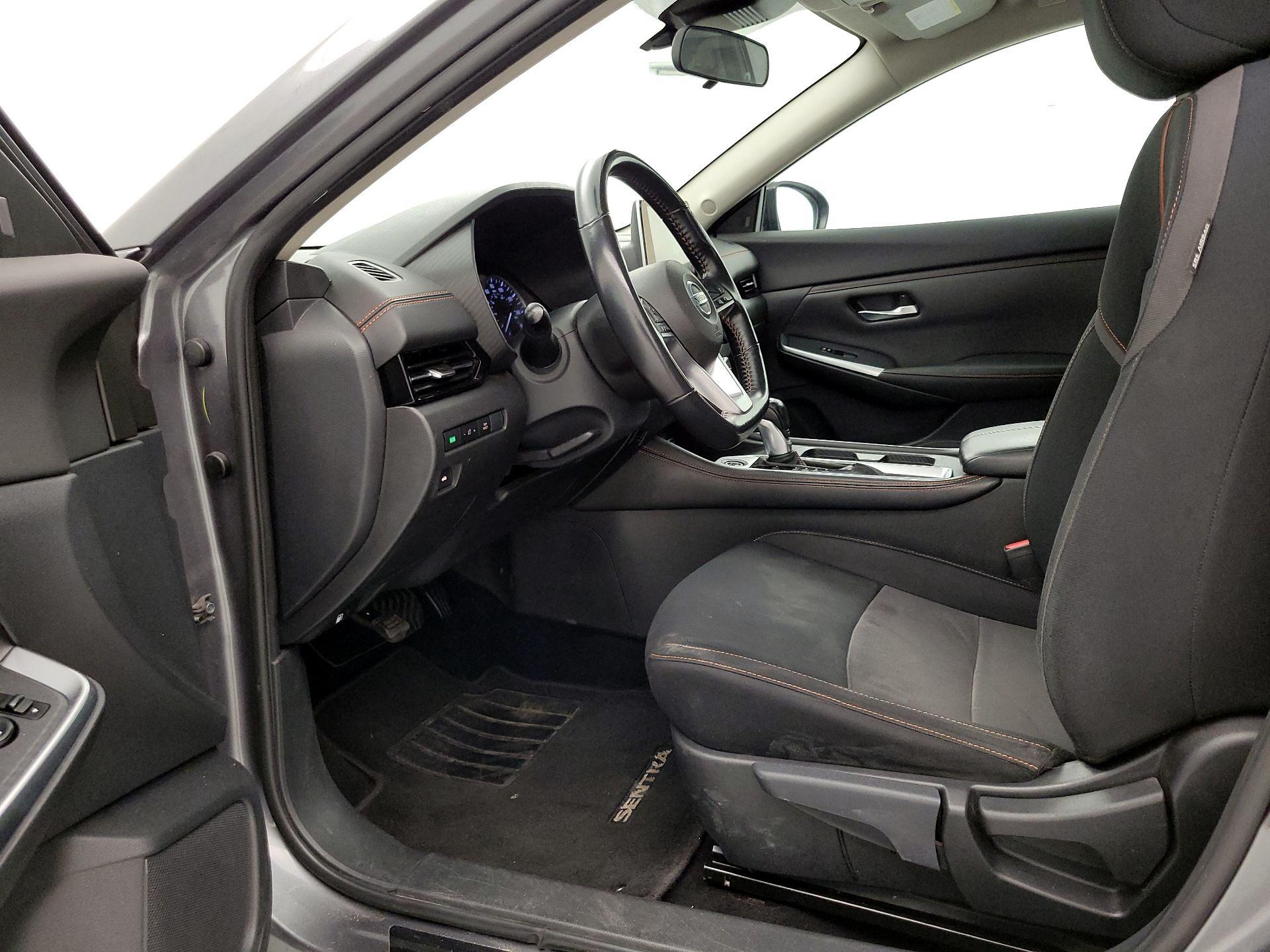 Thumbnail: 2022 Nissan Sentra - 11