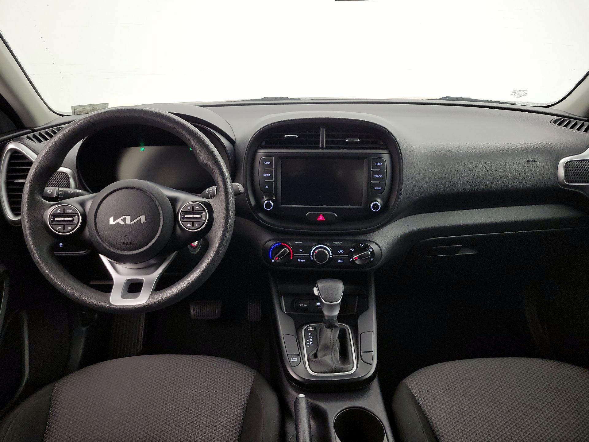 Thumbnail: 2023 Kia Soul - 9