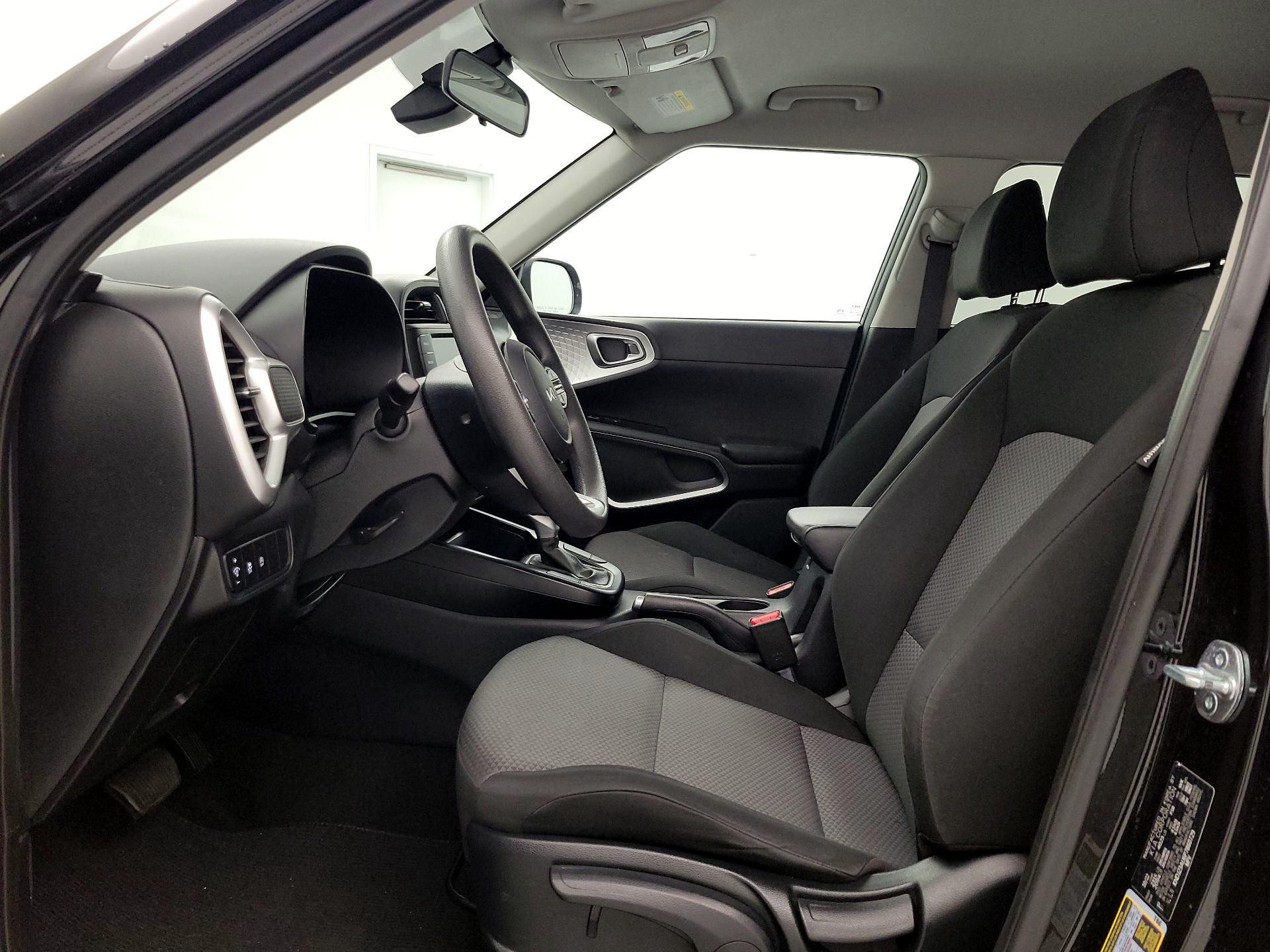 Thumbnail: 2023 Kia Soul - 11