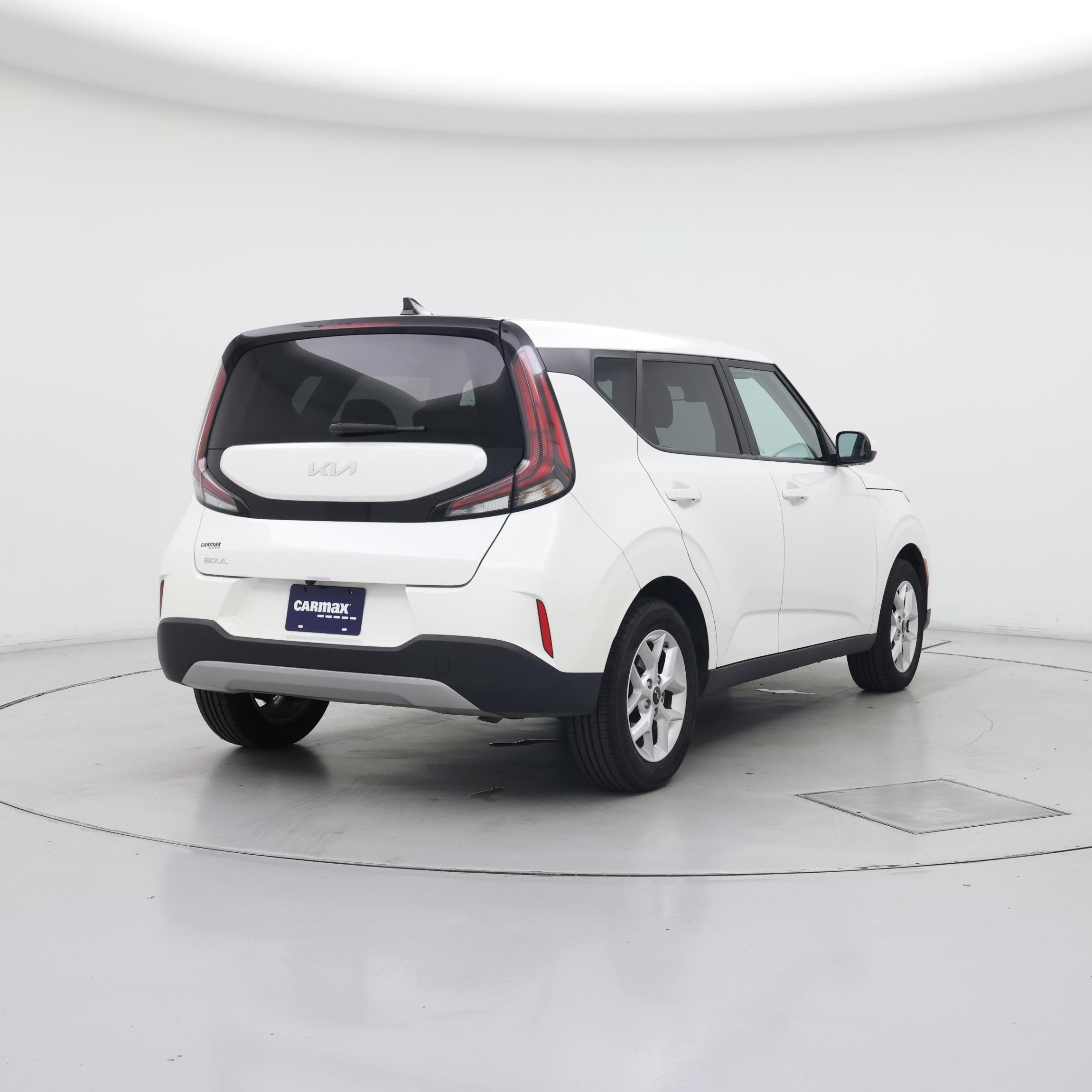 Thumbnail: 2023 Kia Soul - 8