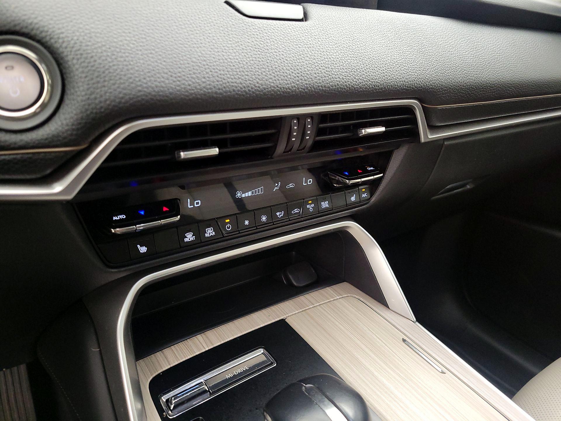 Thumbnail: 2025 Mazda CX-70 - 16