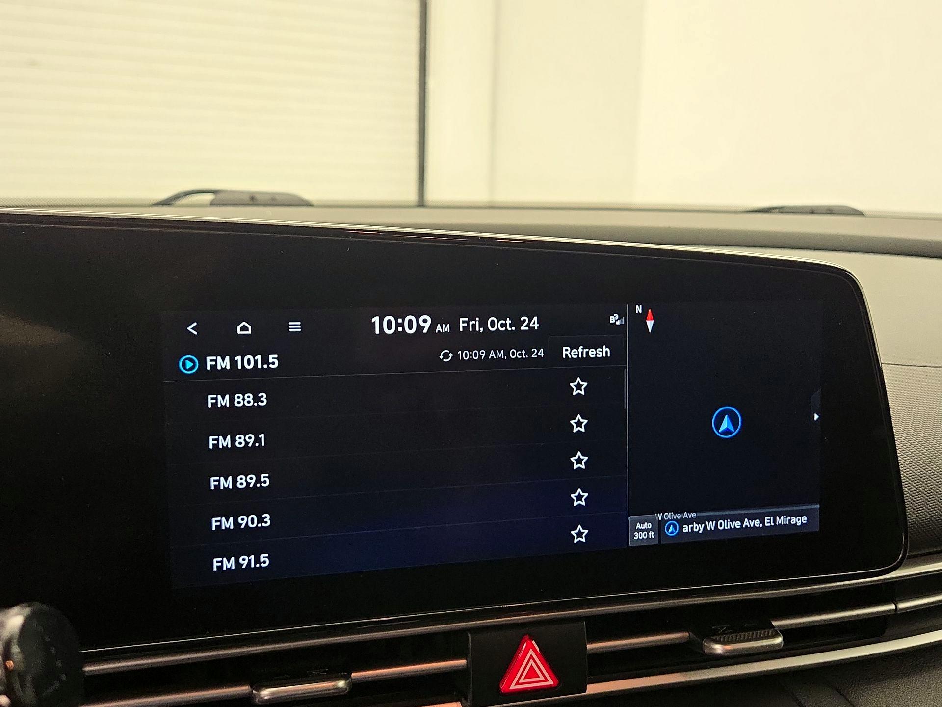 Thumbnail: 2023 Hyundai Elantra - 16