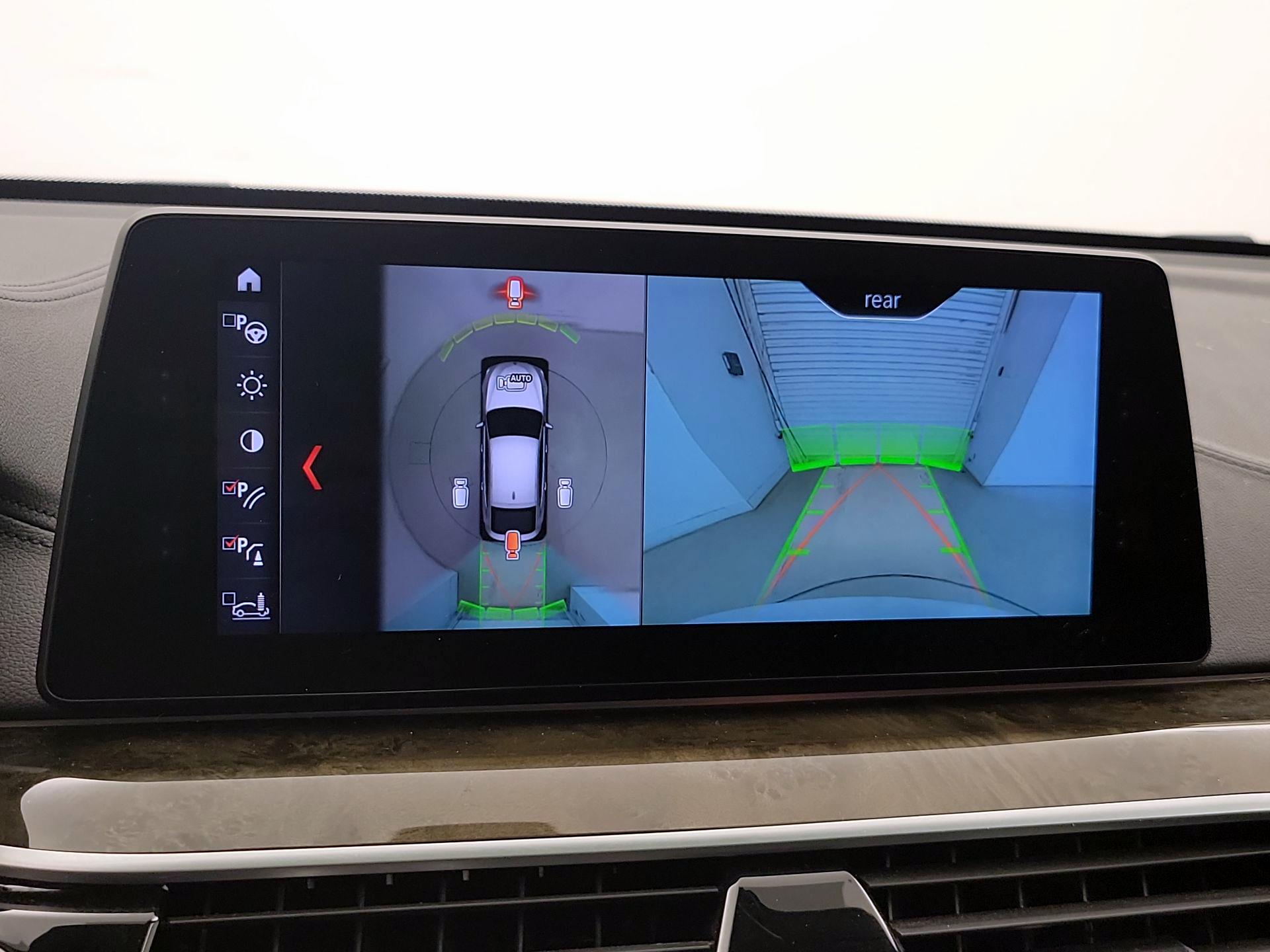 Thumbnail: 2018 BMW 6 Series - 15