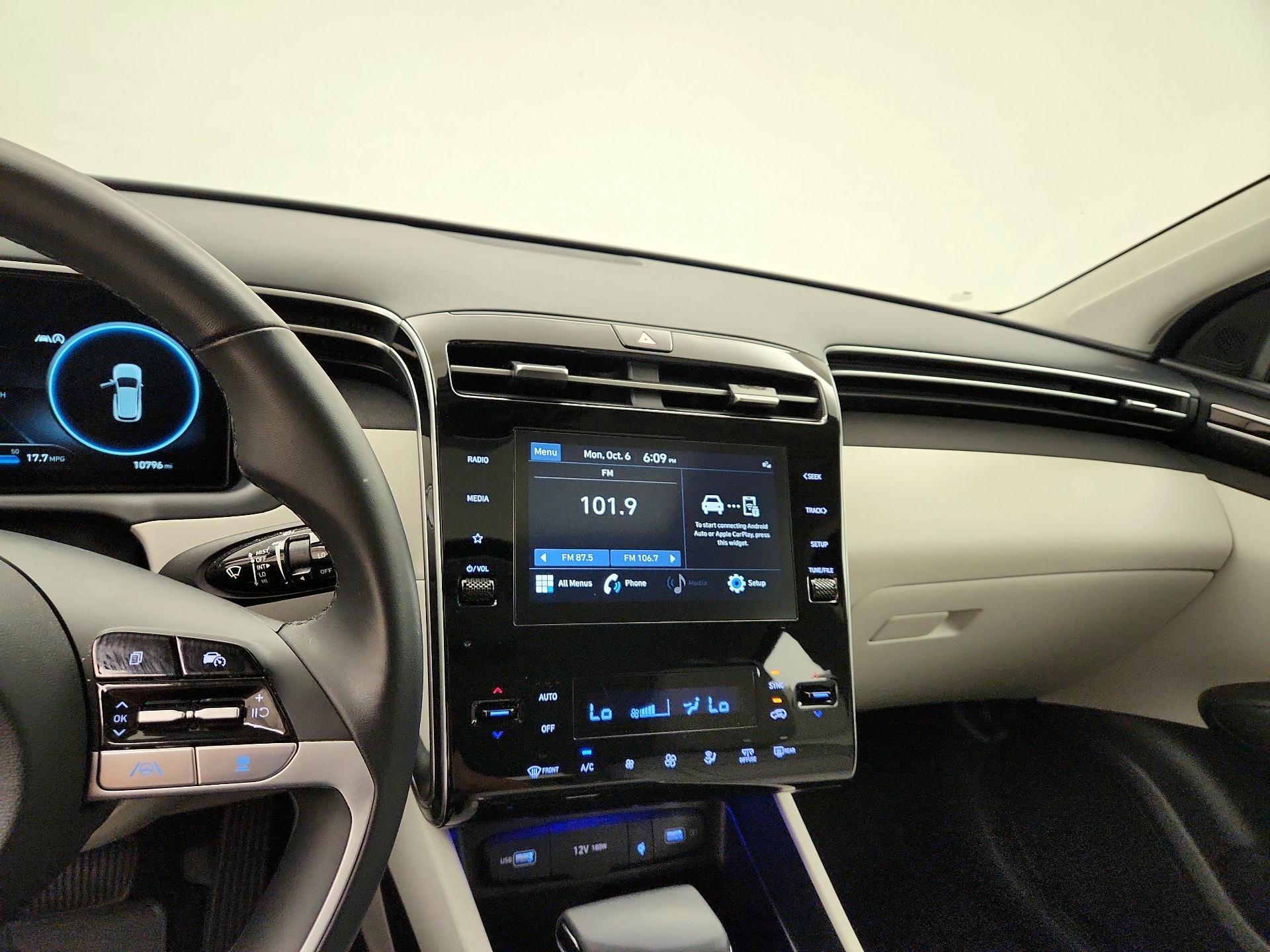 Thumbnail: 2023 Hyundai Tucson - 16
