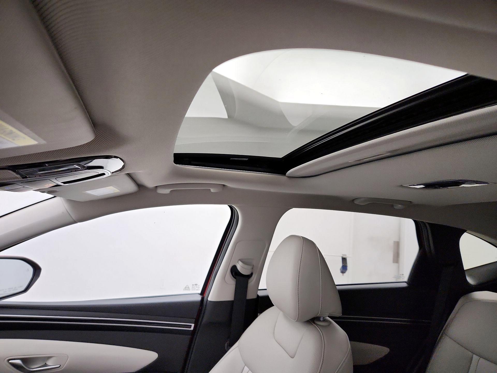 Thumbnail: 2023 Hyundai Tucson - 19