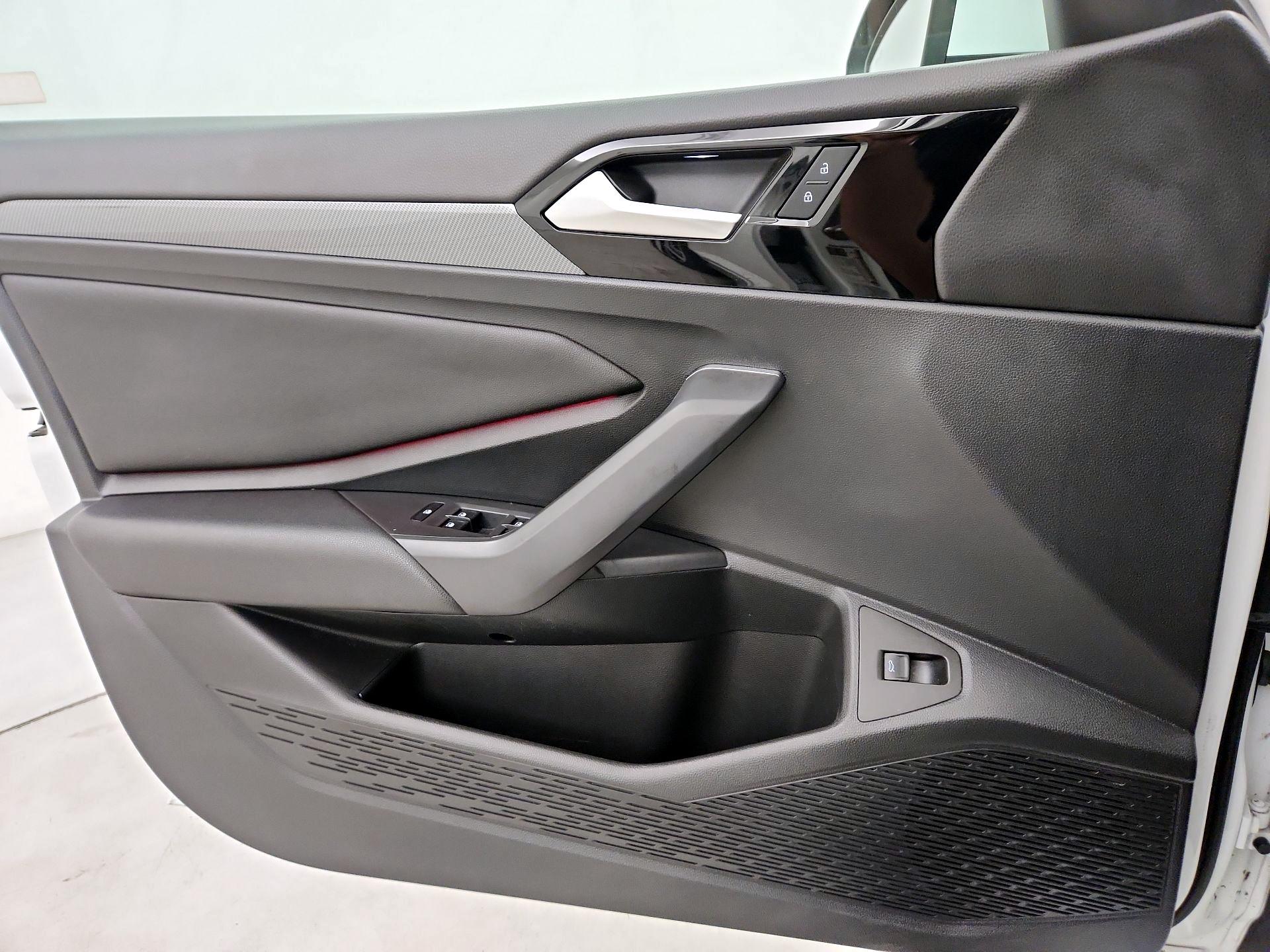 Thumbnail: 2020 Volkswagen Jetta - 12