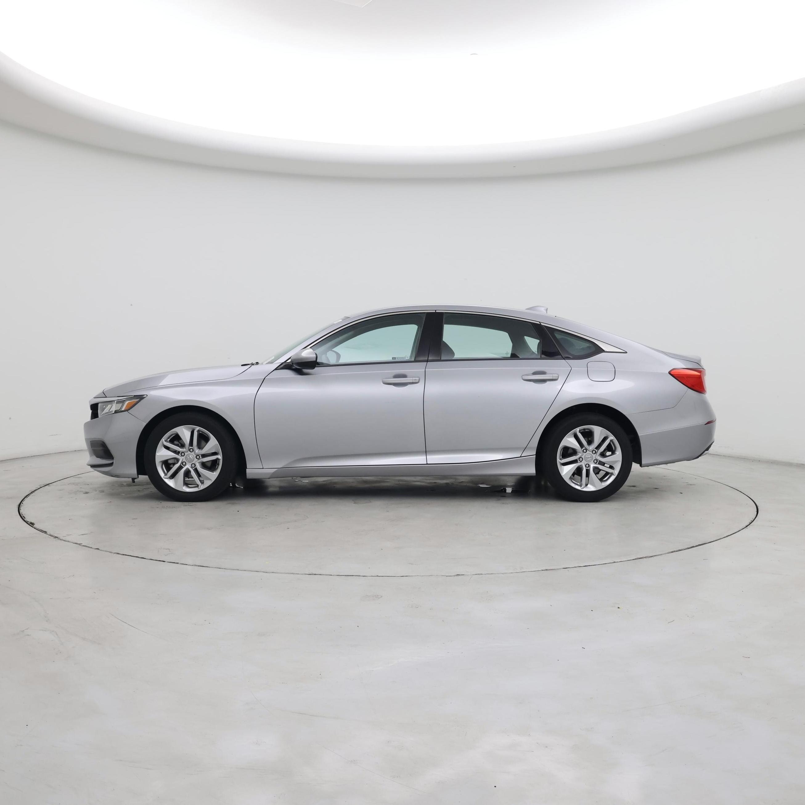 Thumbnail: 2019 Honda Accord - 3