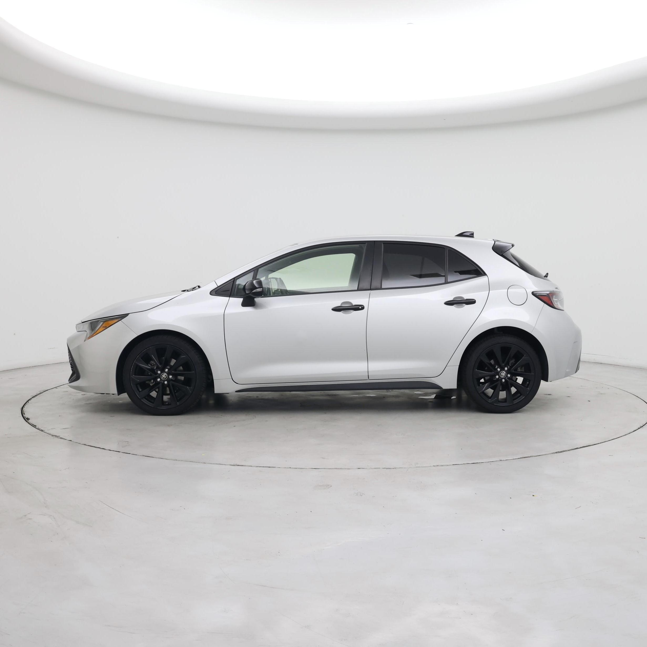 Thumbnail: 2021 Toyota Corolla - 3