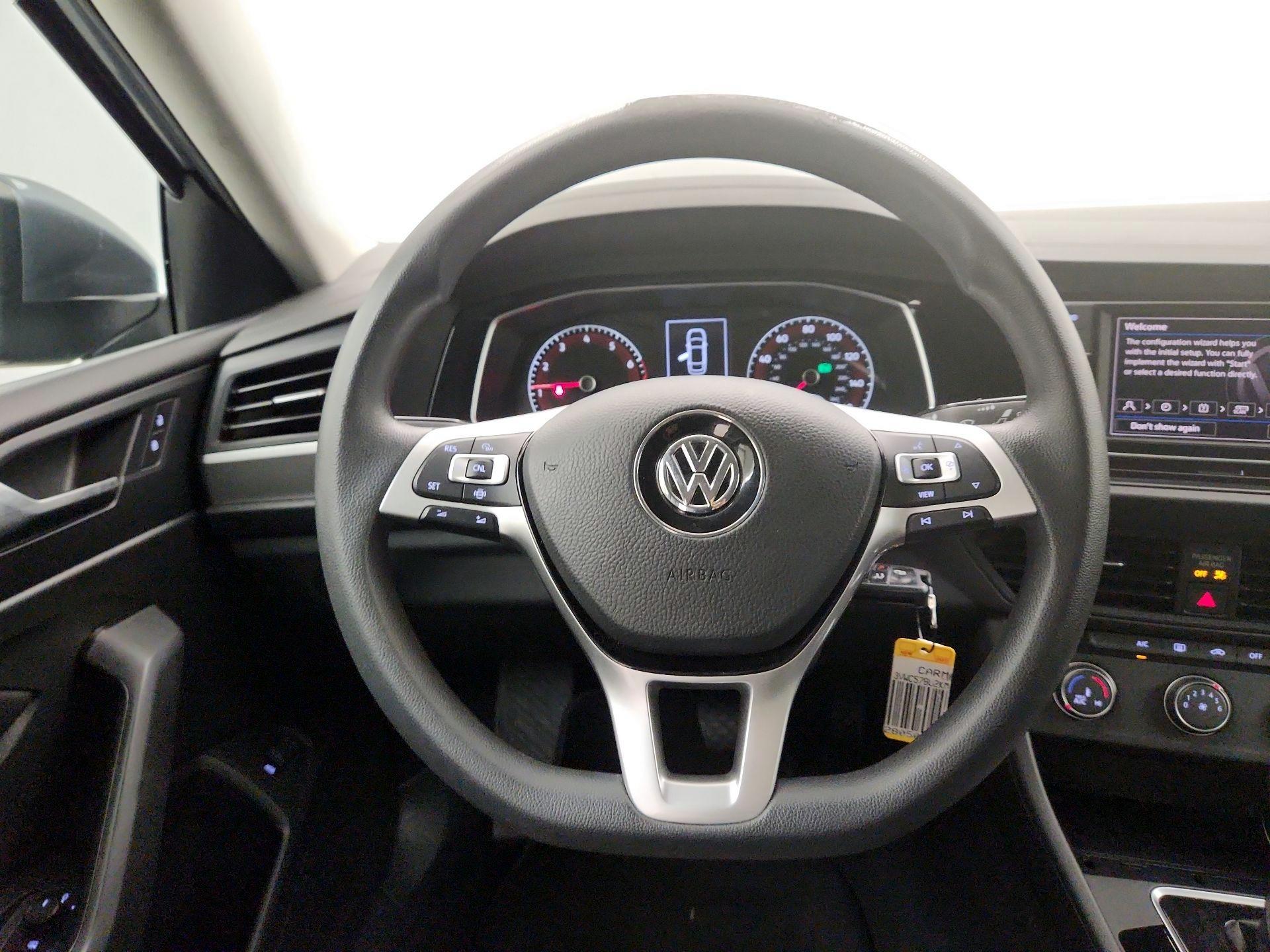 Thumbnail: 2019 Volkswagen Jetta - 10