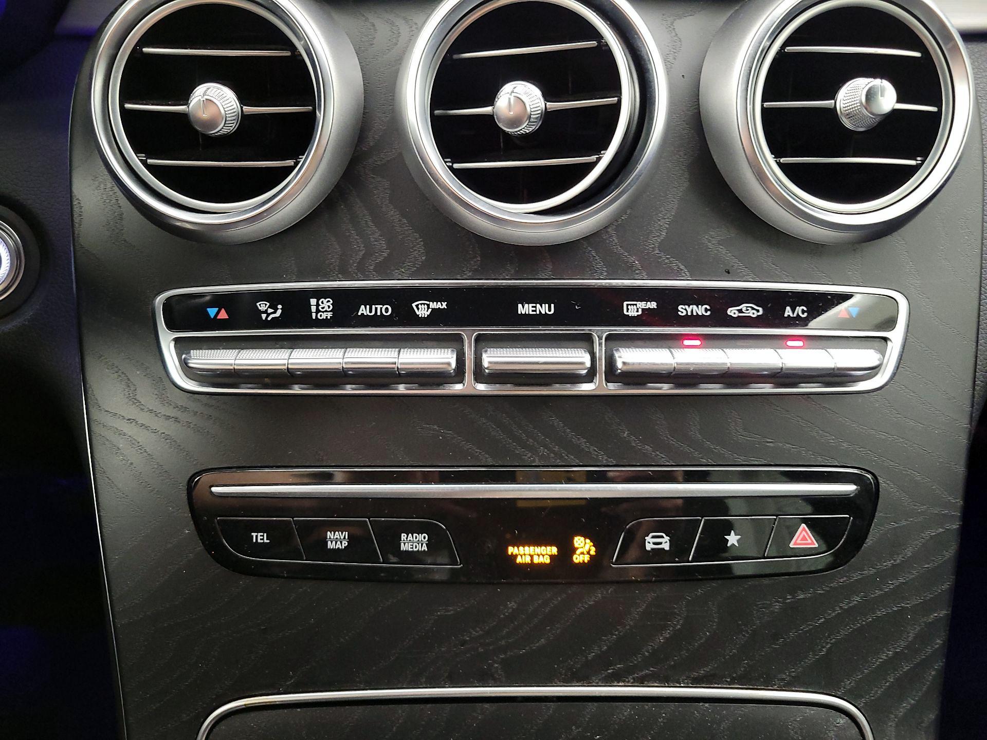 Thumbnail: 2021 Mercedes-Benz GLC - 16