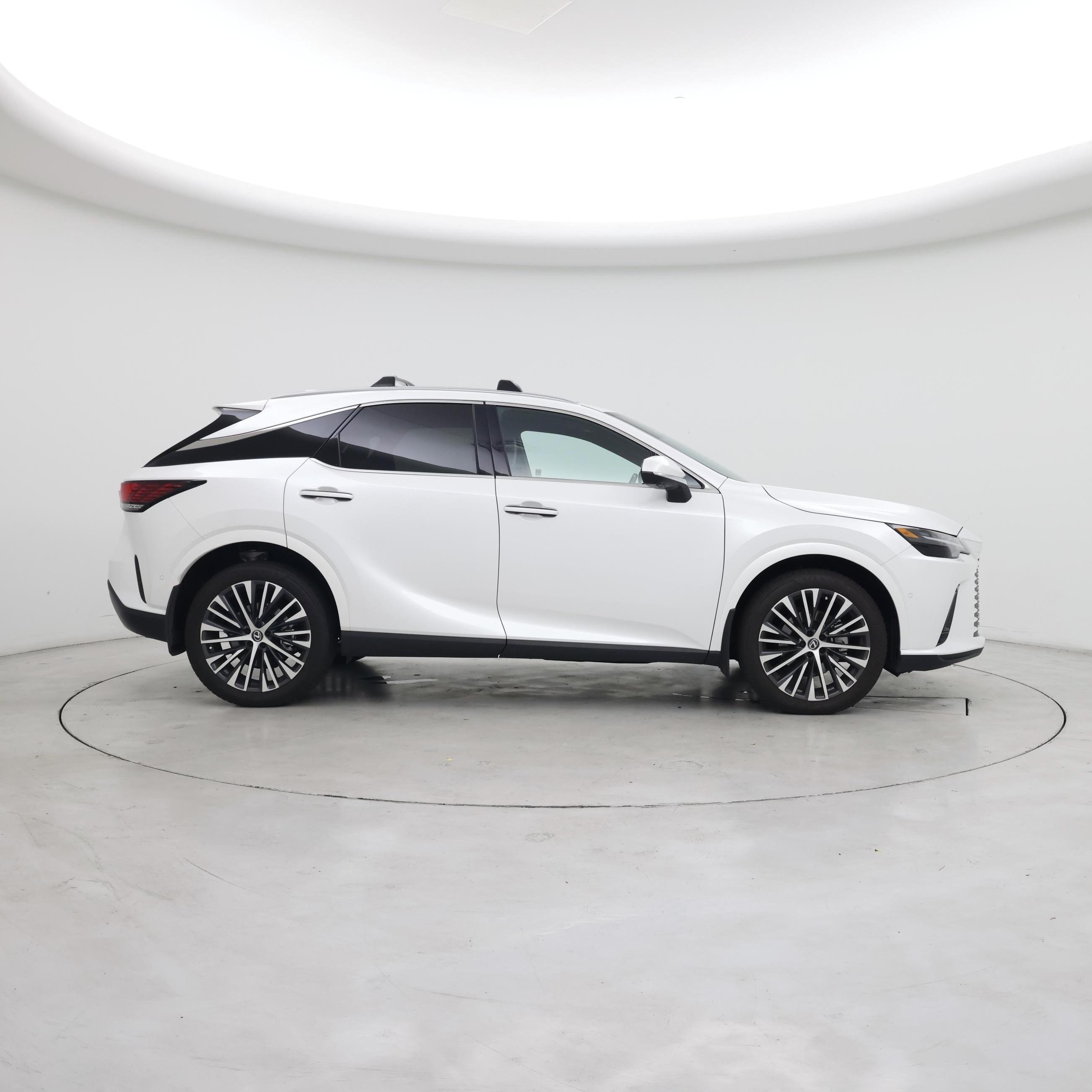 Thumbnail: 2024 Lexus RX - 7