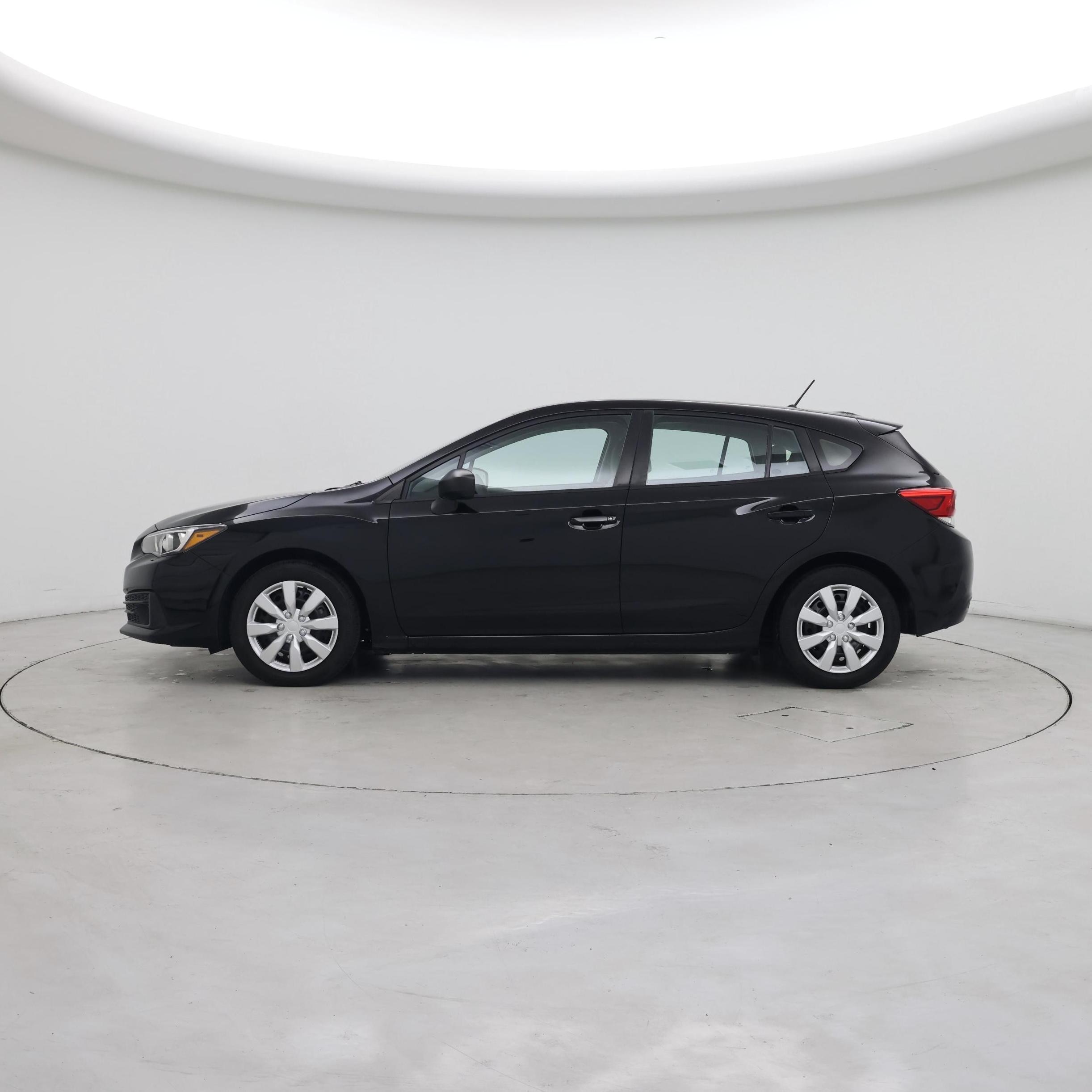 Thumbnail: 2023 Subaru Impreza - 3