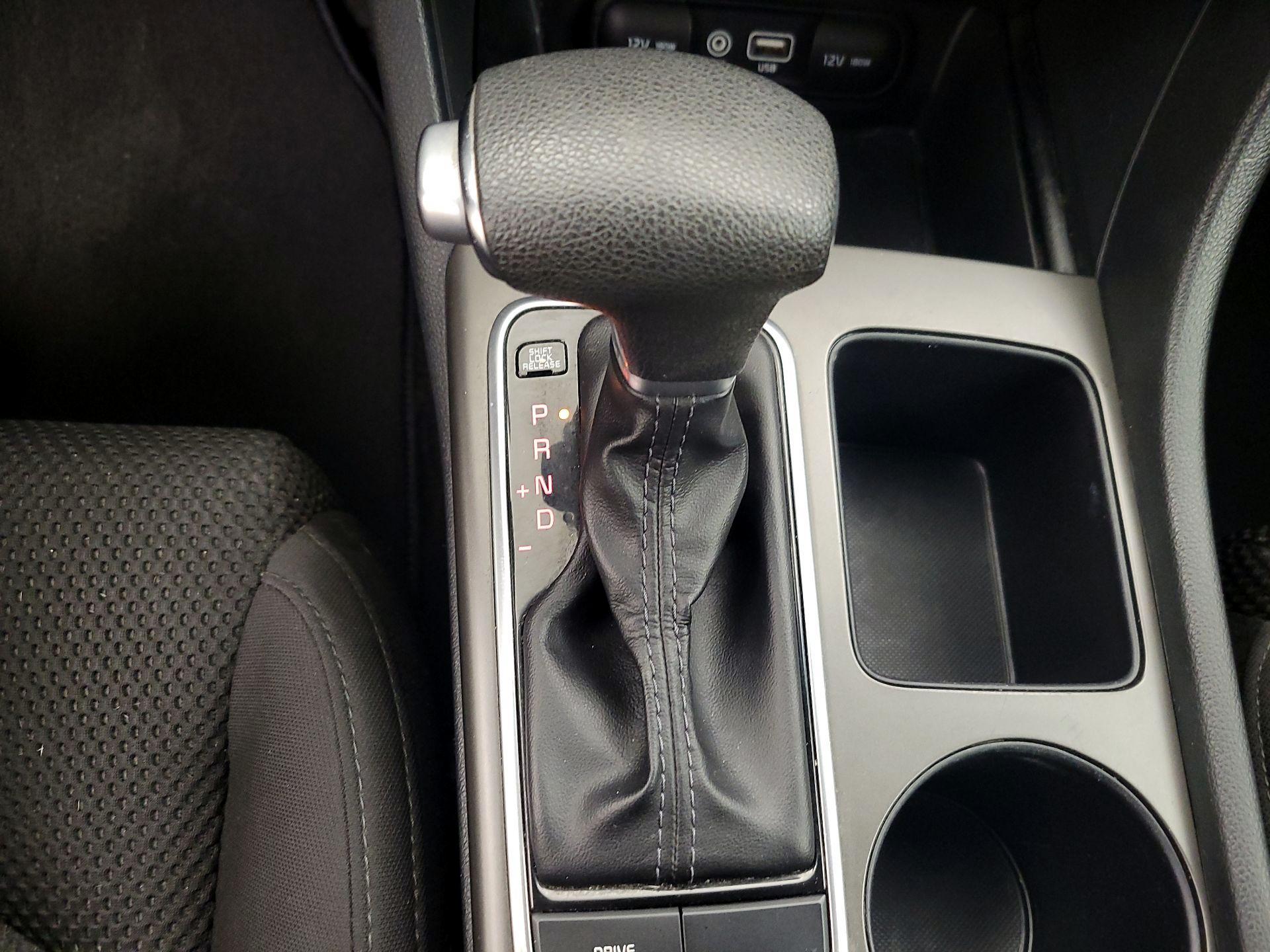 Thumbnail: 2019 Kia Optima - 17