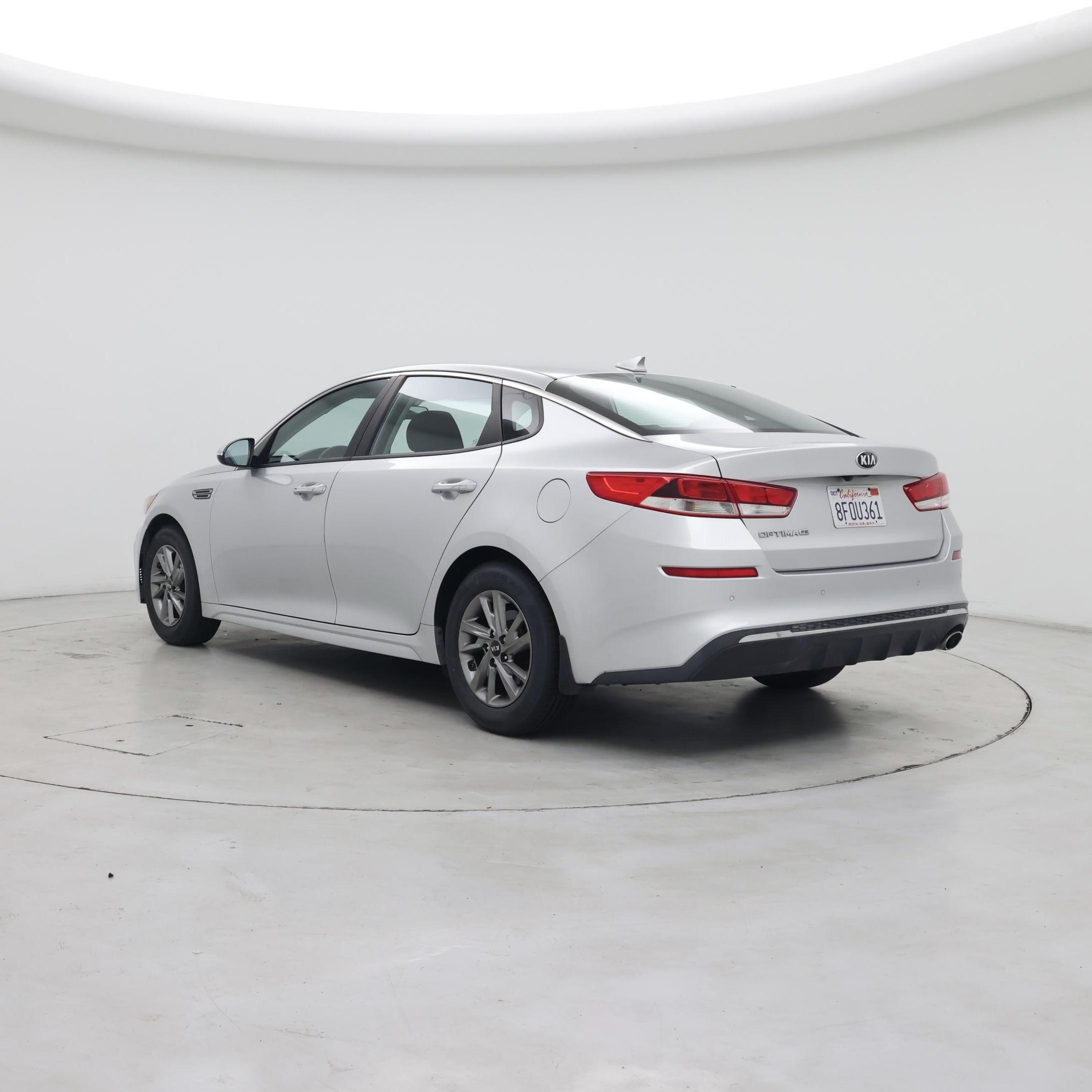 Thumbnail: 2019 Kia Optima - 2