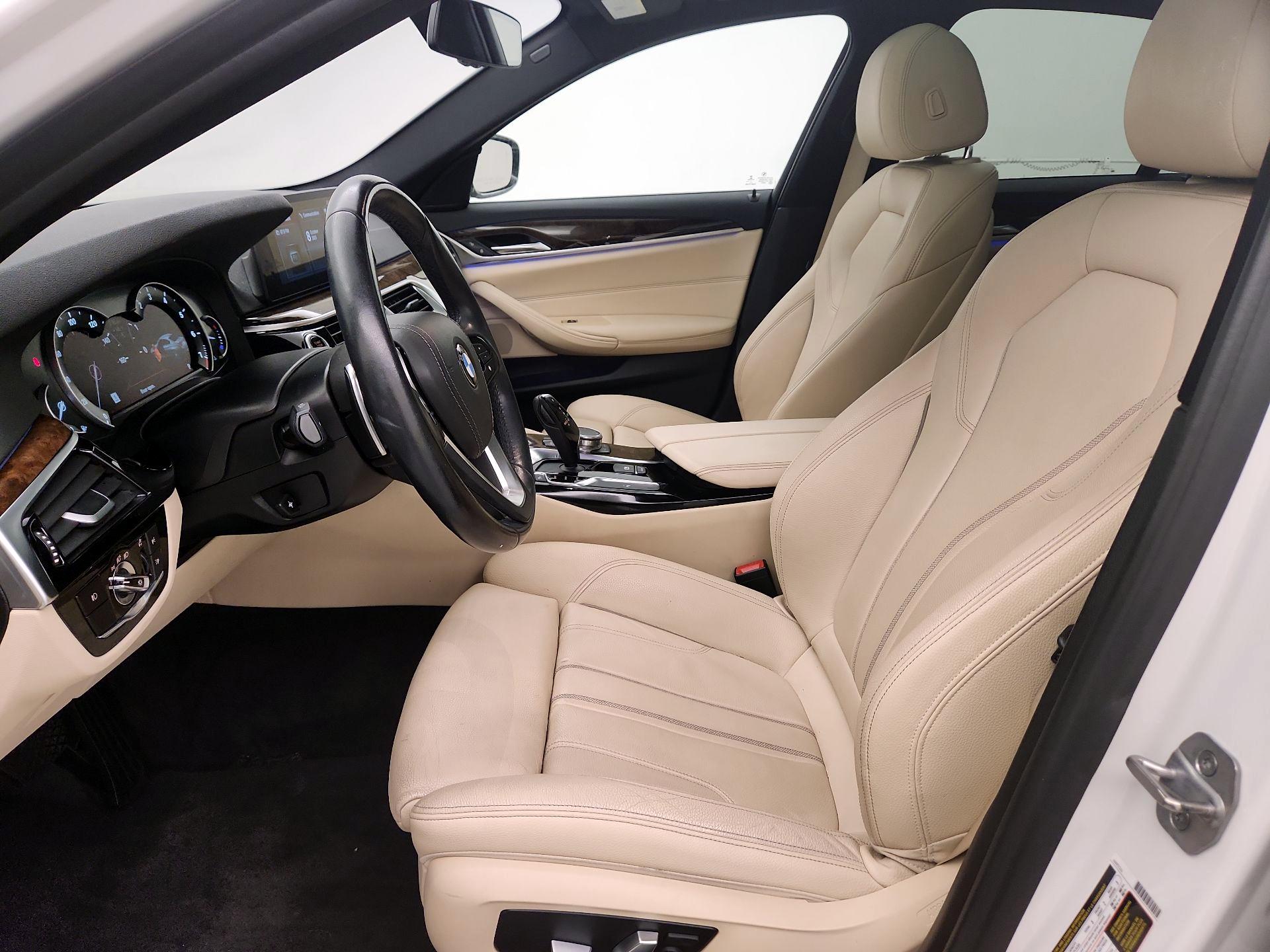 Thumbnail: 2018 BMW 5 Series - 11