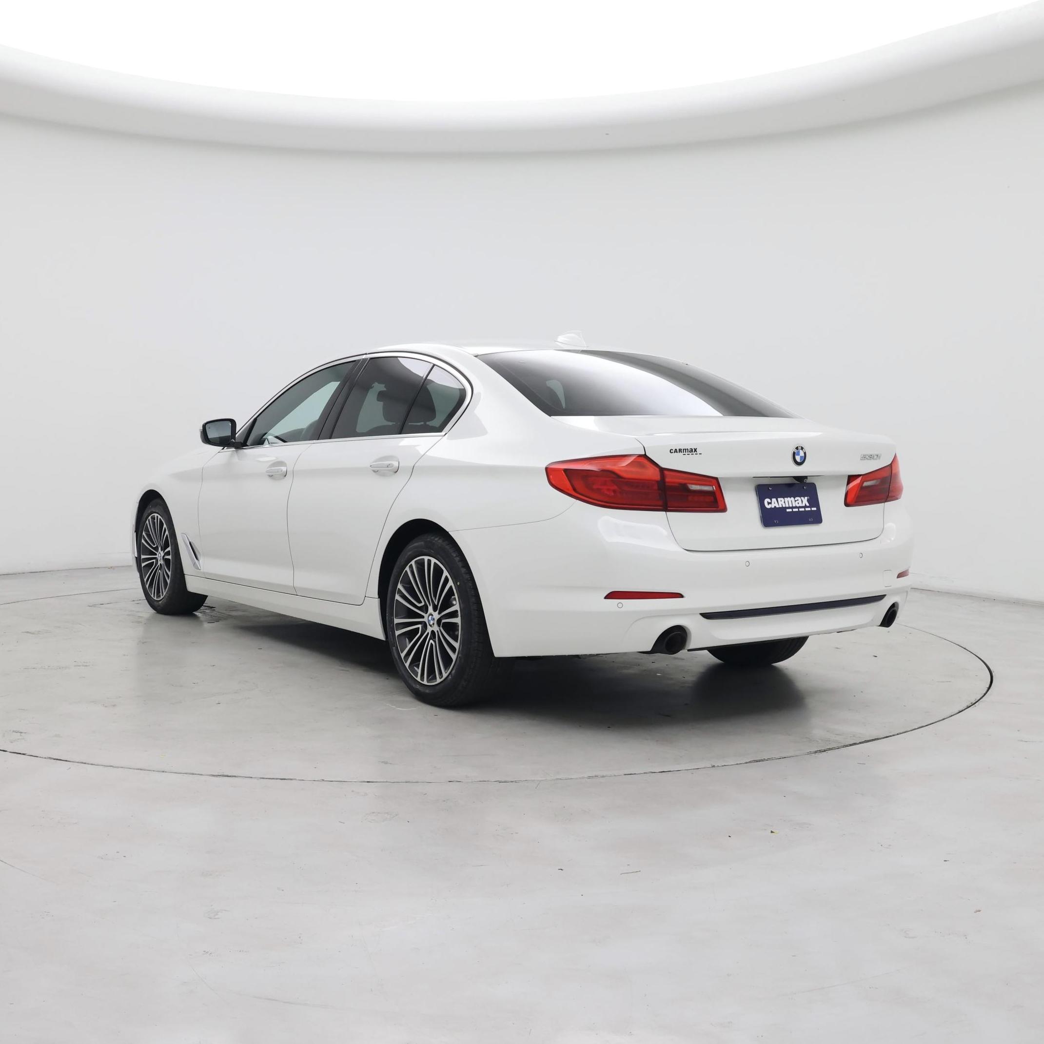 Thumbnail: 2018 BMW 5 Series - 2