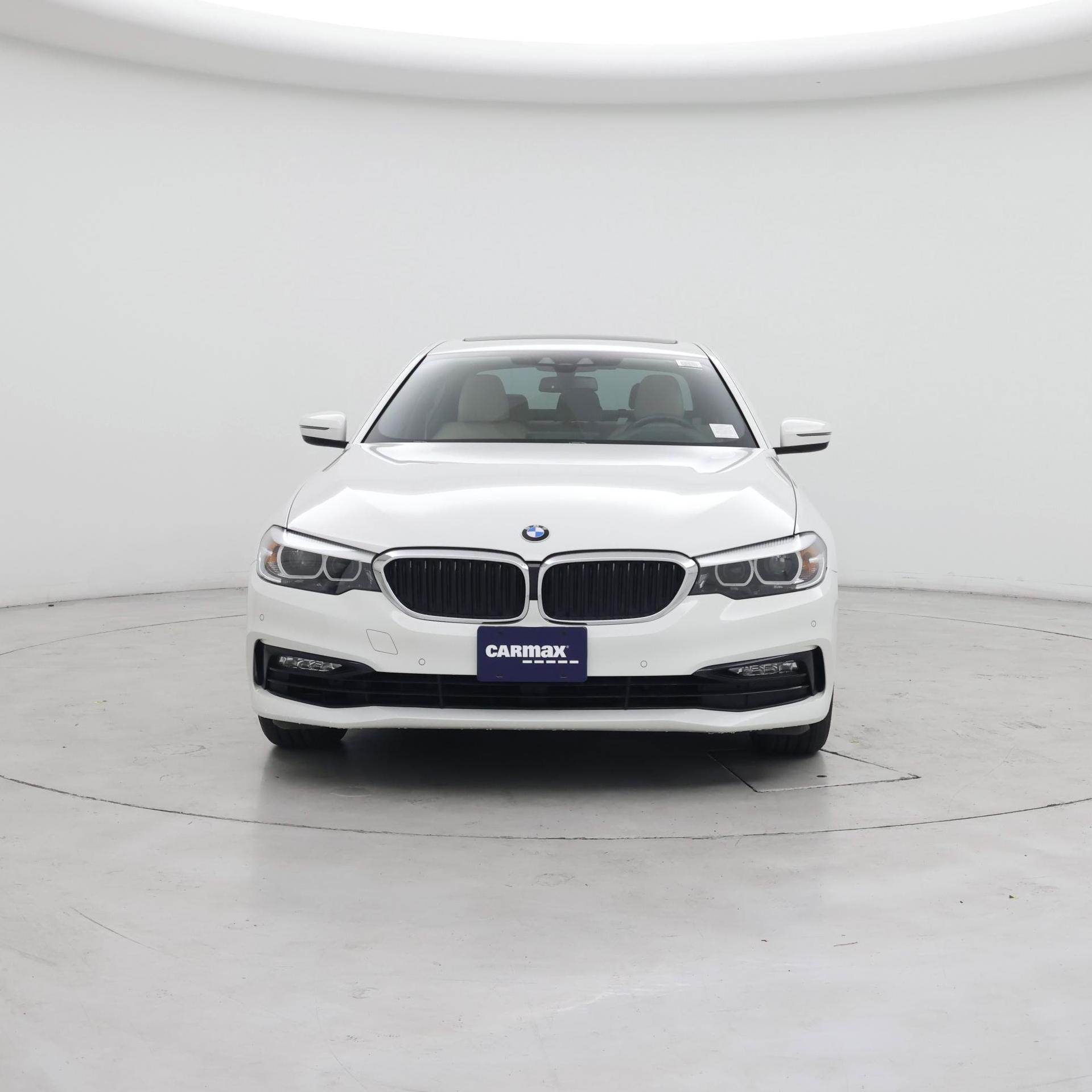 Thumbnail: 2018 BMW 5 Series - 5