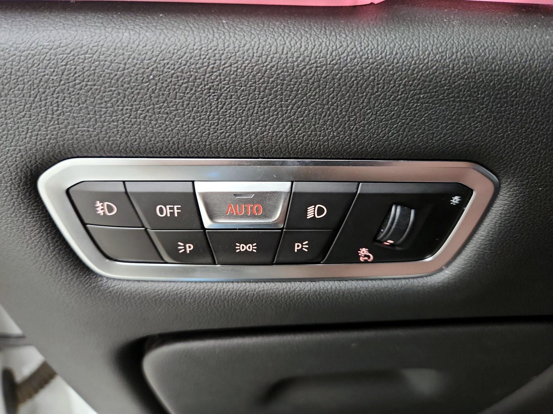 Thumbnail: 2019 BMW X5 - 13