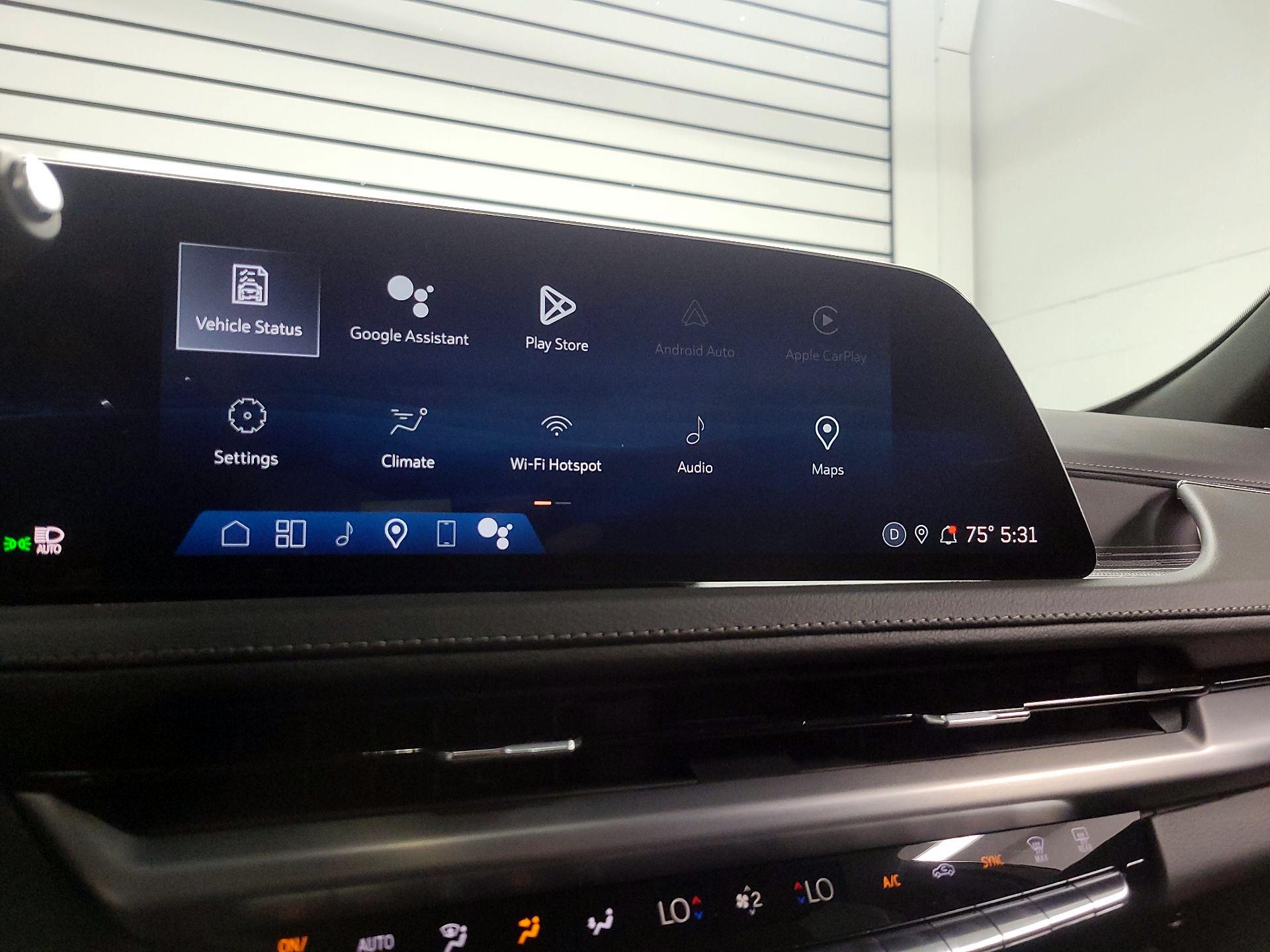 Thumbnail: 2024 Cadillac XT4 - 15