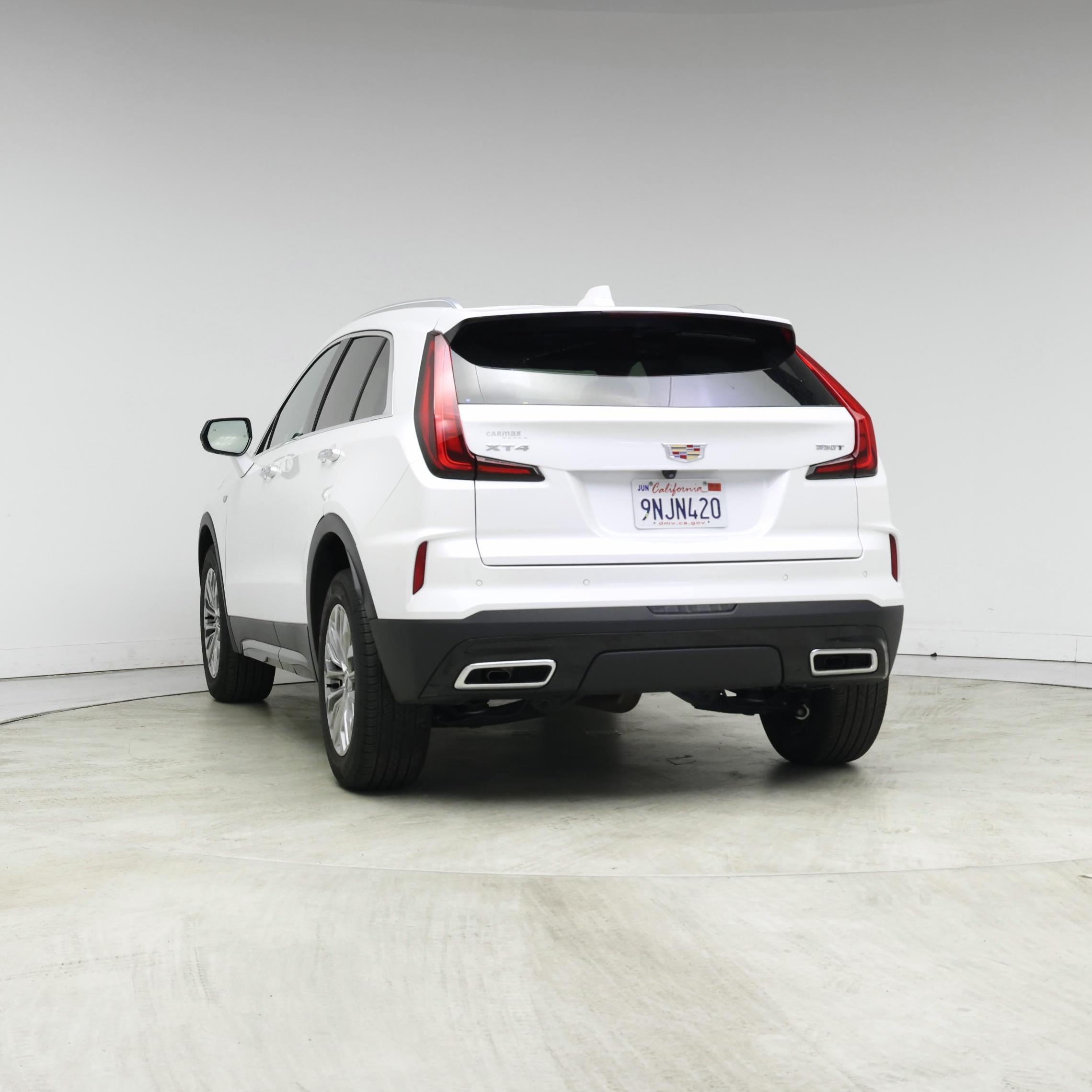 Thumbnail: 2024 Cadillac XT4 - 2