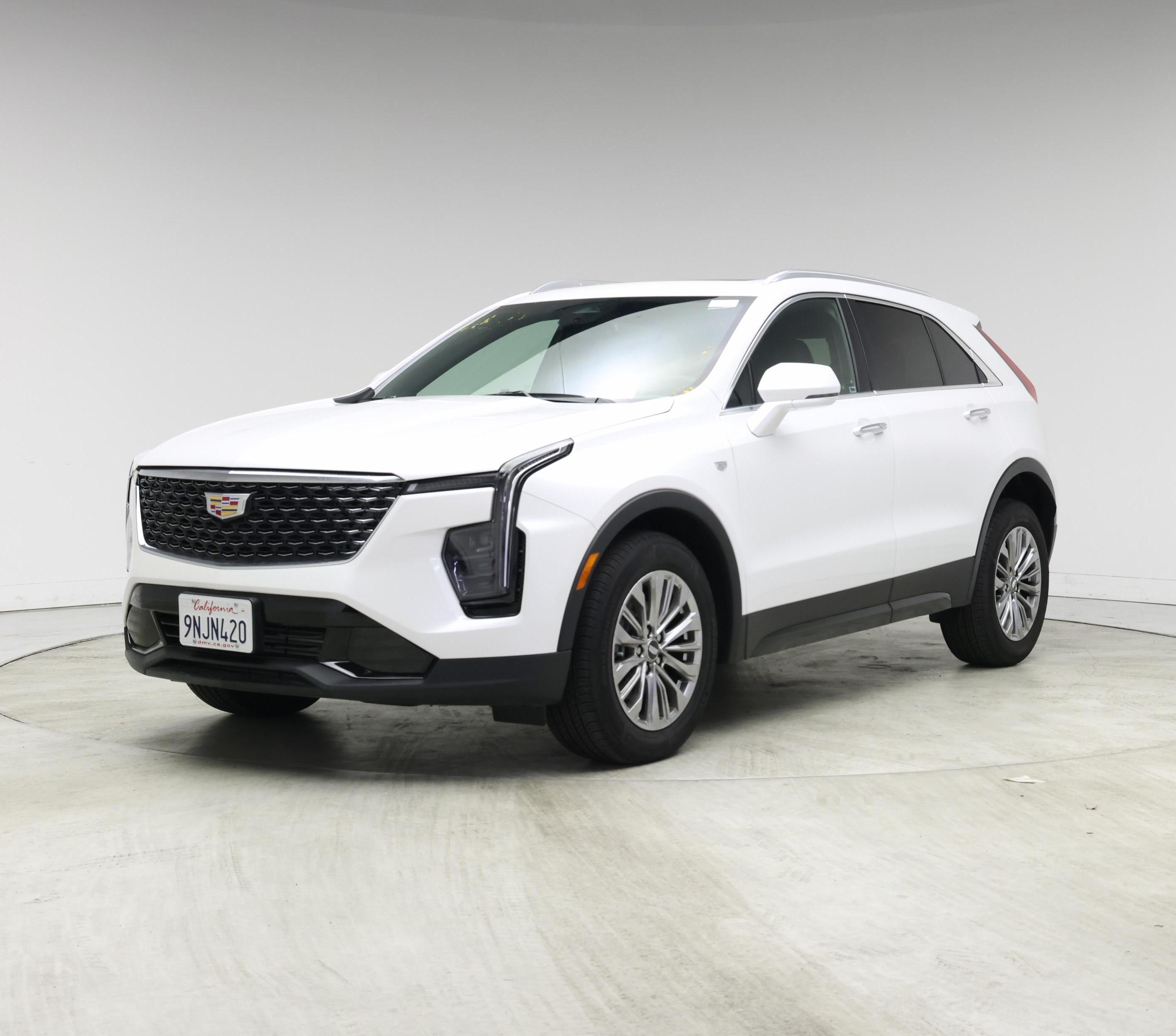 Thumbnail: 2024 Cadillac XT4 - 4