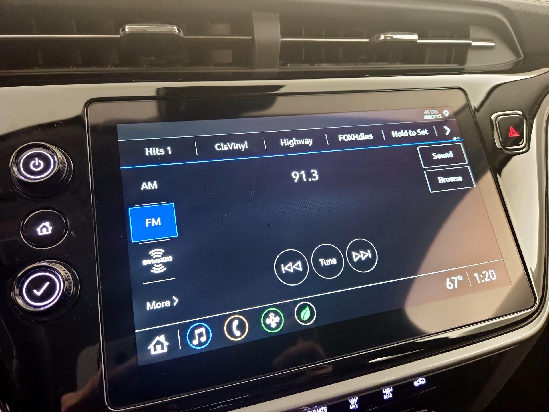 Thumbnail: 2023 Chevrolet Bolt EUV - 15