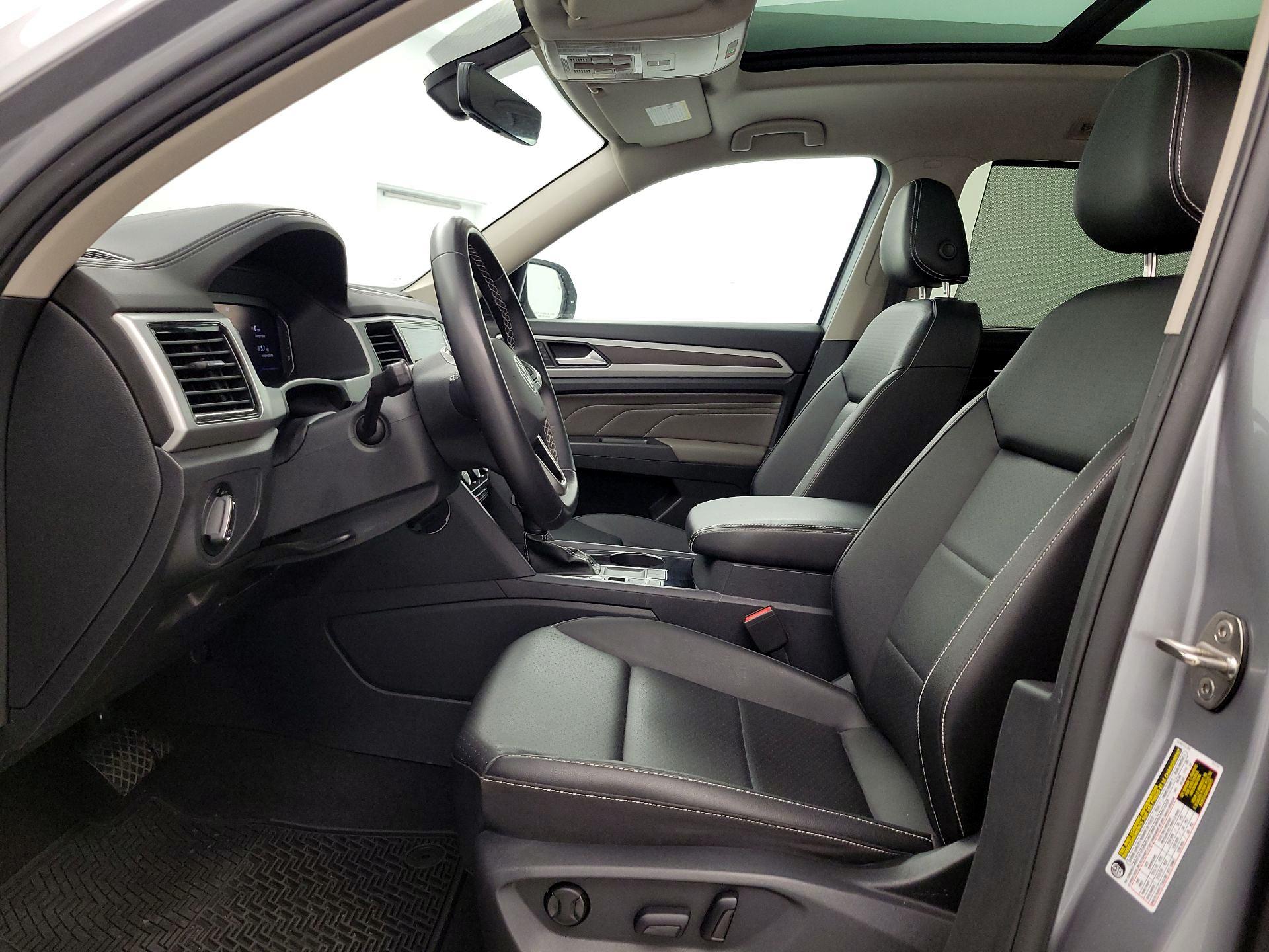 Thumbnail: 2023 Volkswagen Atlas - 11