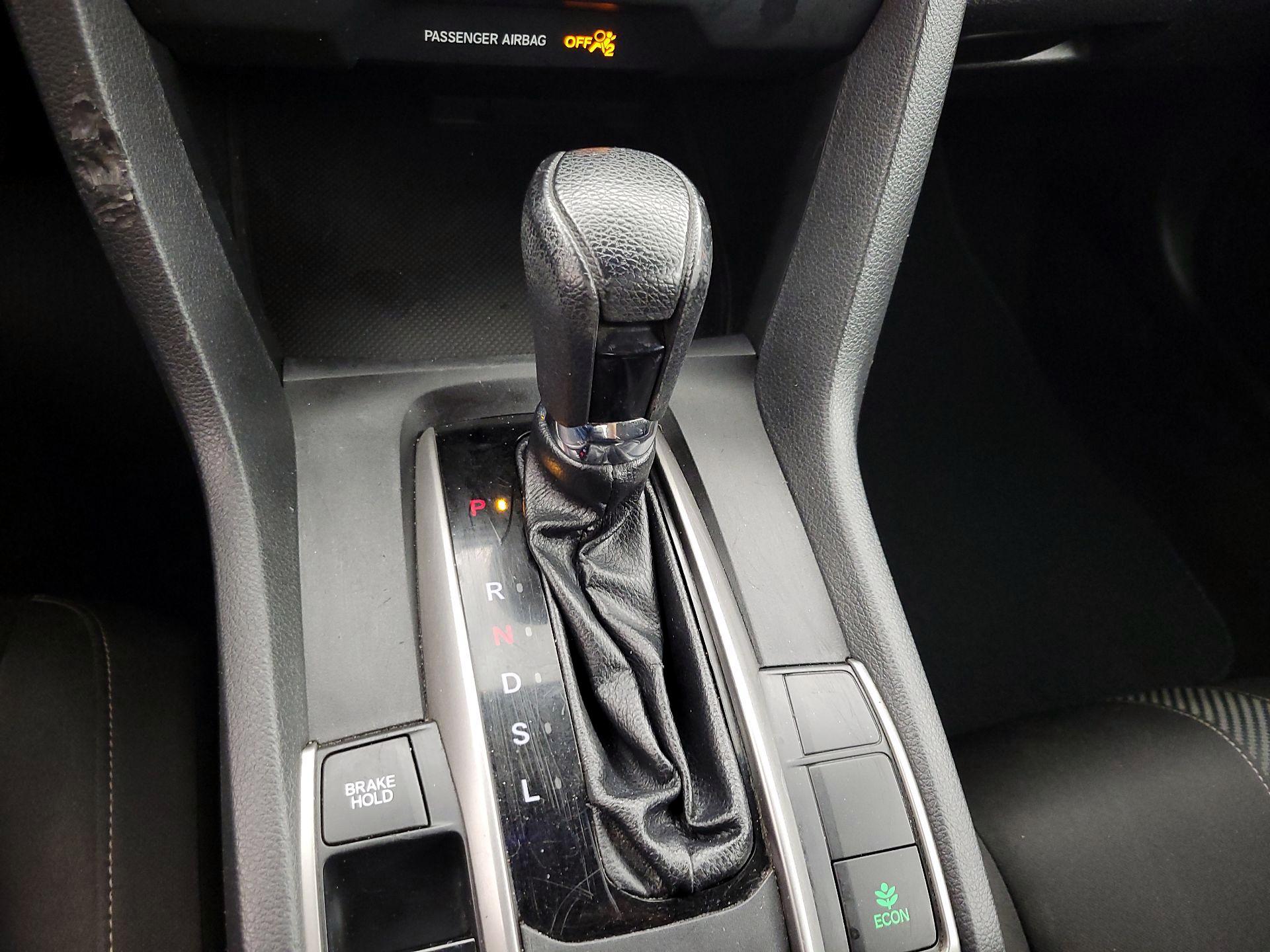 Thumbnail: 2019 Honda Civic - 17