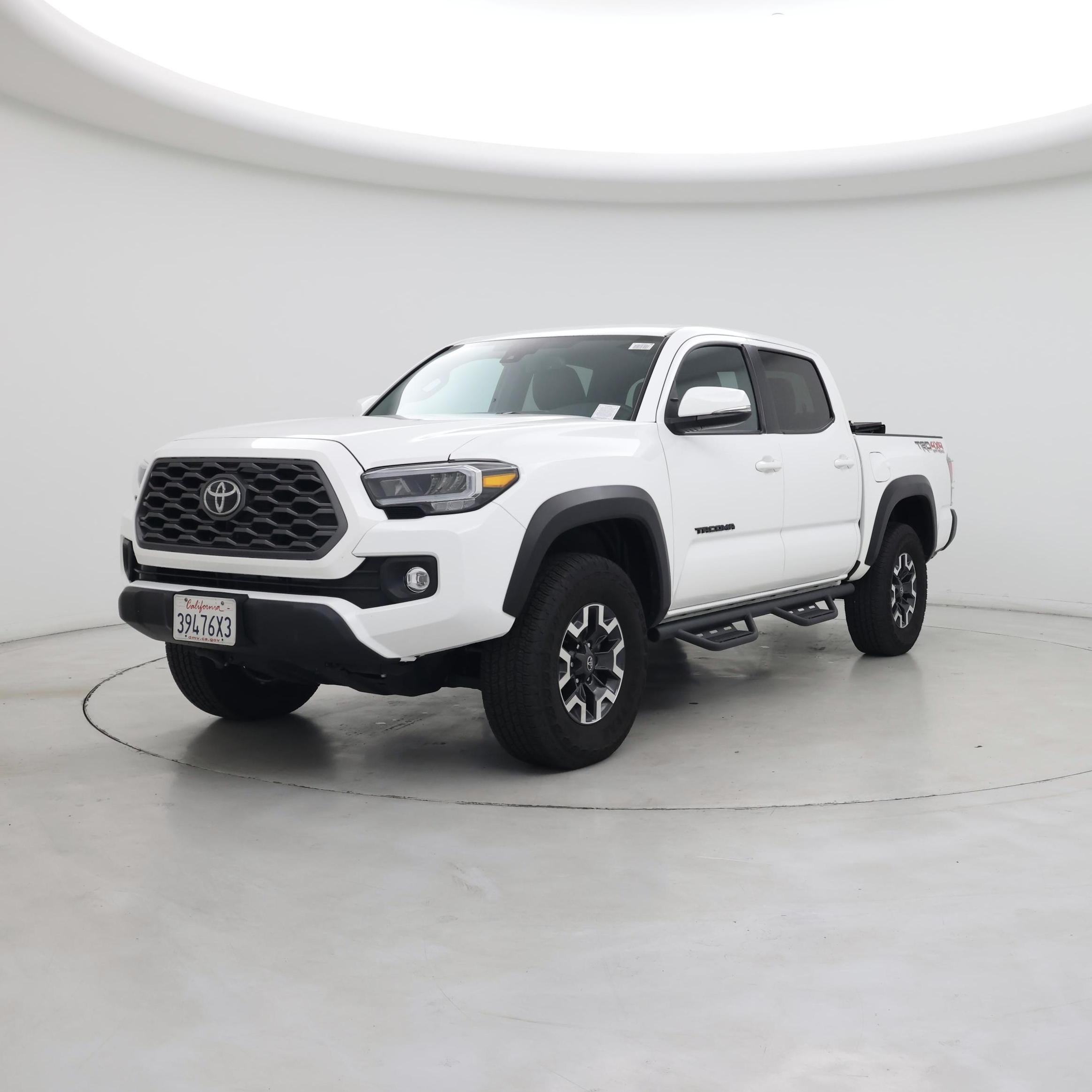 Thumbnail: 2023 Toyota Tacoma - 4