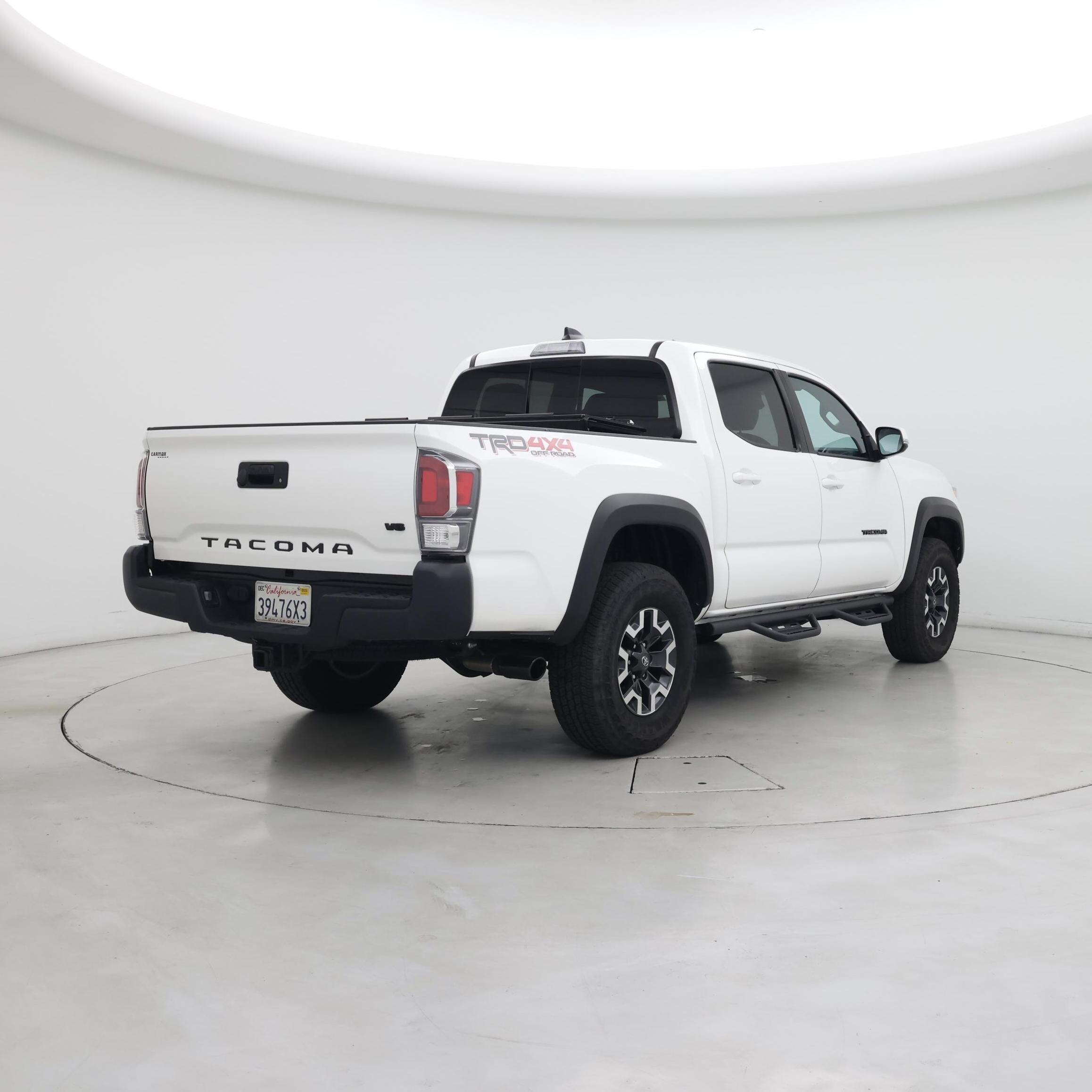Thumbnail: 2023 Toyota Tacoma - 8