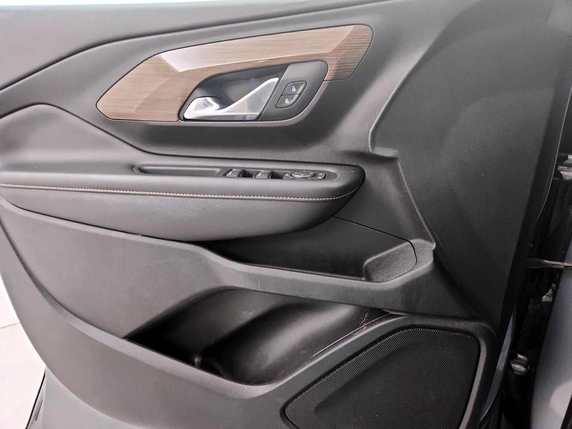 Thumbnail: 2018 GMC Terrain - 12