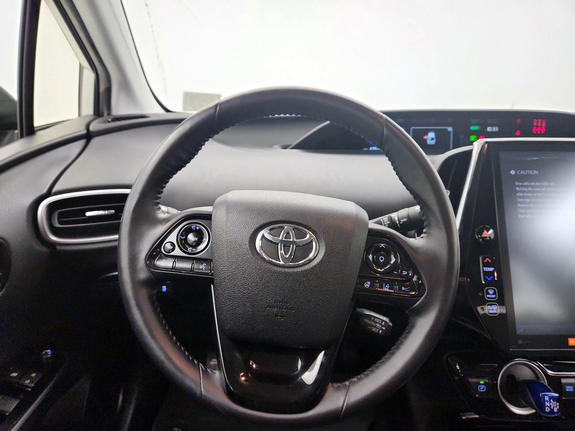 Thumbnail: 2021 Toyota Prius Prime - 10
