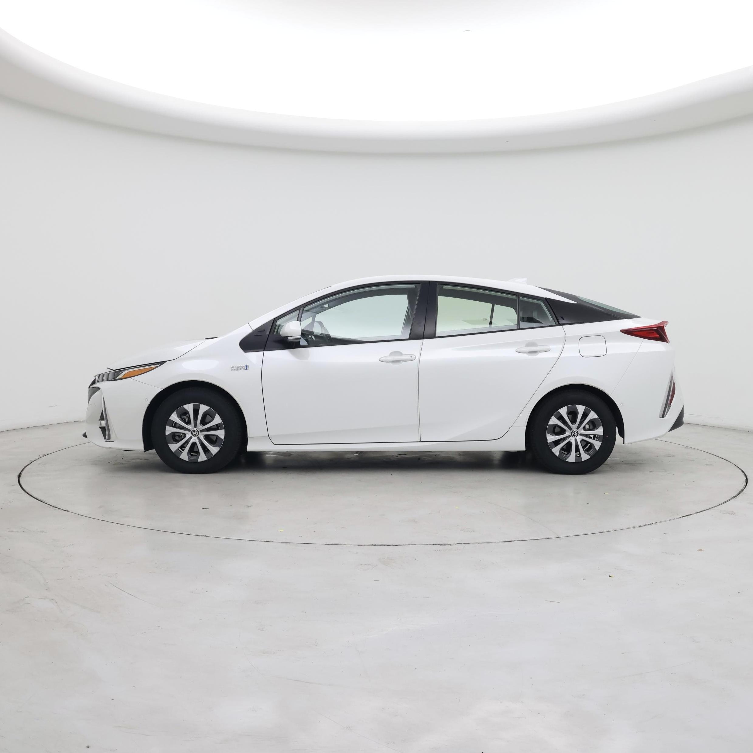 Thumbnail: 2021 Toyota Prius Prime - 3