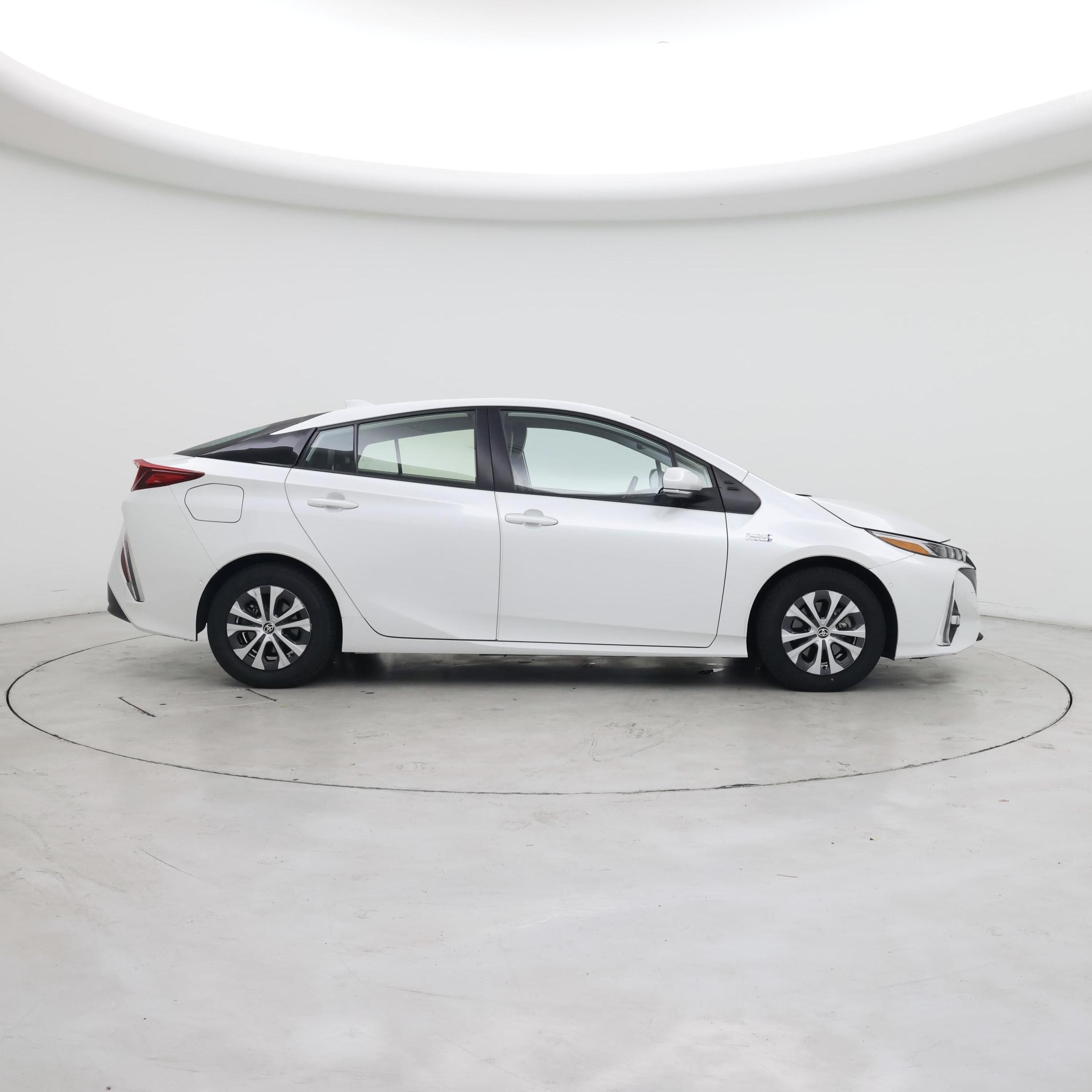 Thumbnail: 2021 Toyota Prius Prime - 7