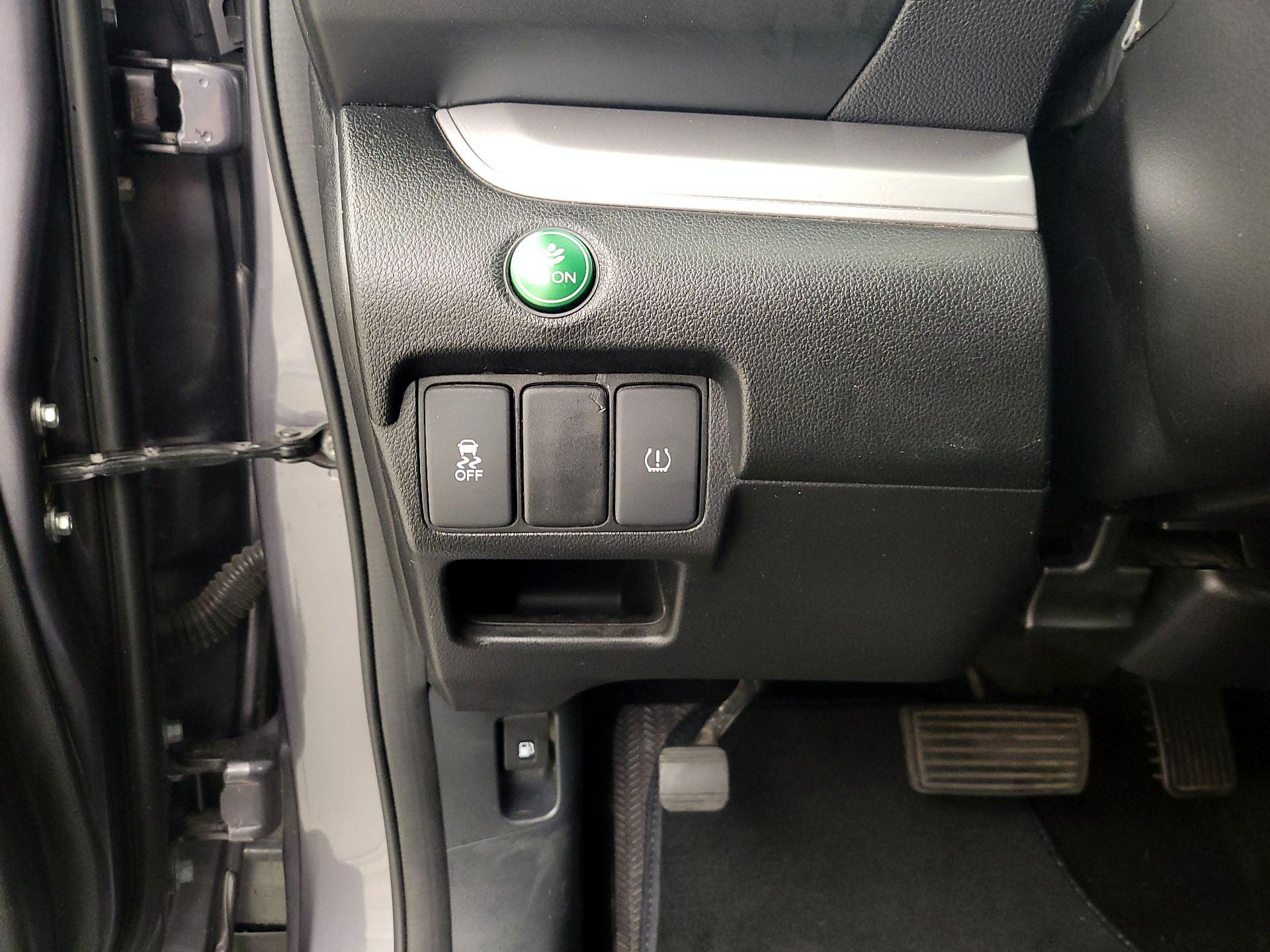 Thumbnail: 2015 Honda CR-V - 13