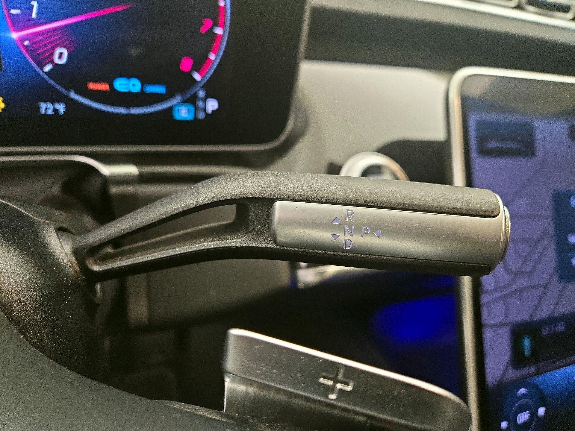 Thumbnail: 2022 Mercedes-Benz S-Class - 17