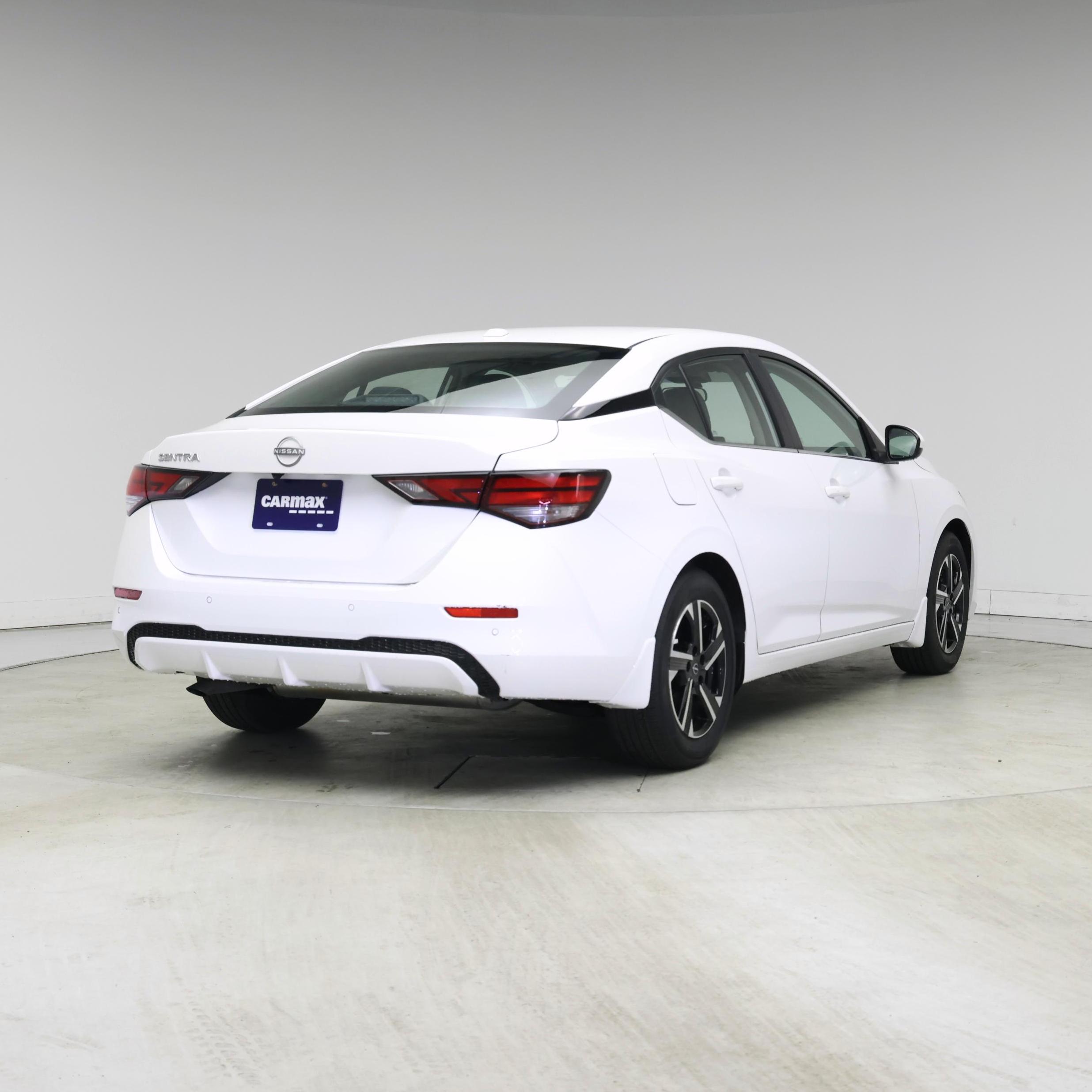 Thumbnail: 2025 Nissan Sentra - 8
