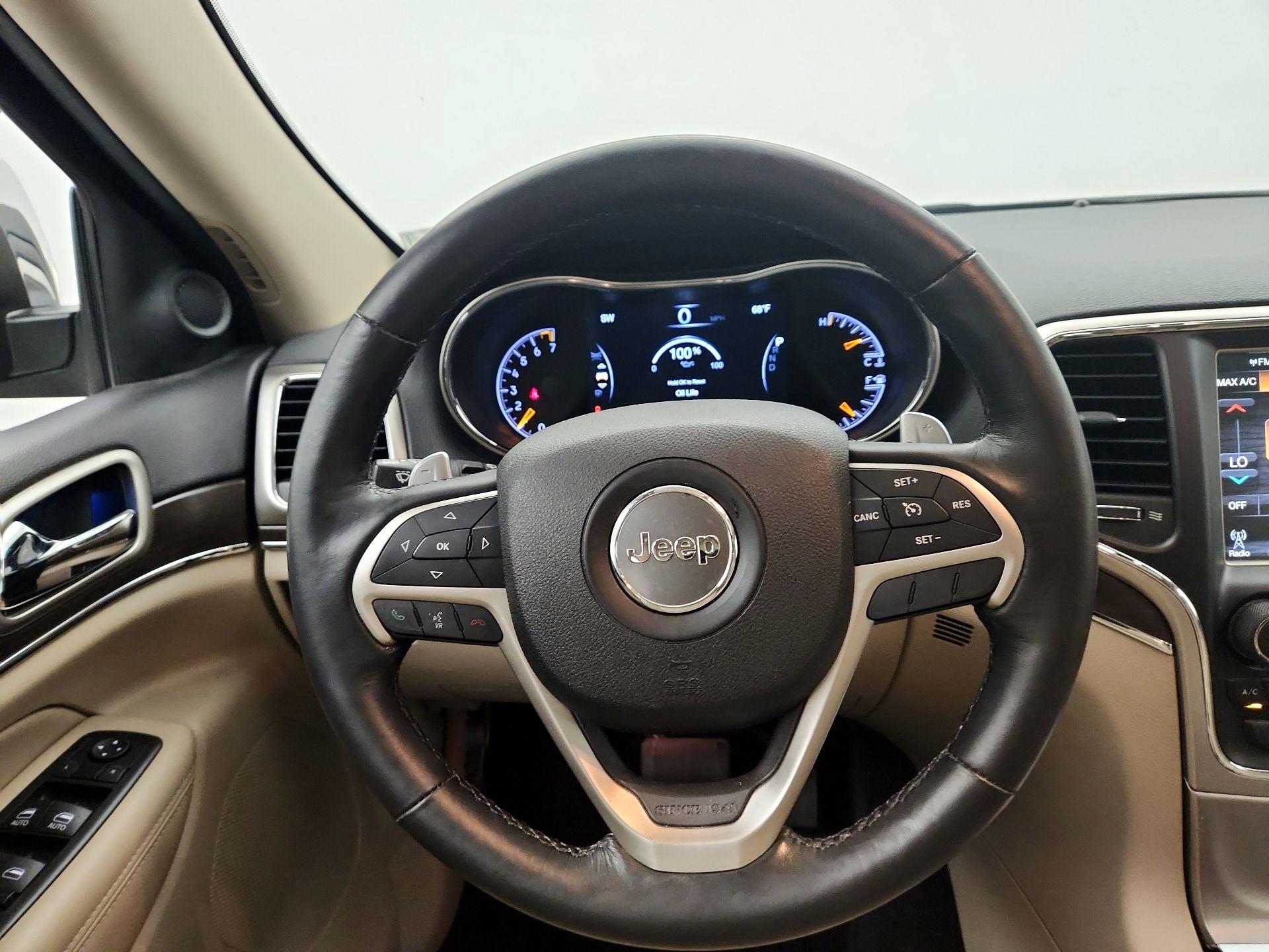 Thumbnail: 2016 Jeep Grand Cherokee - 10