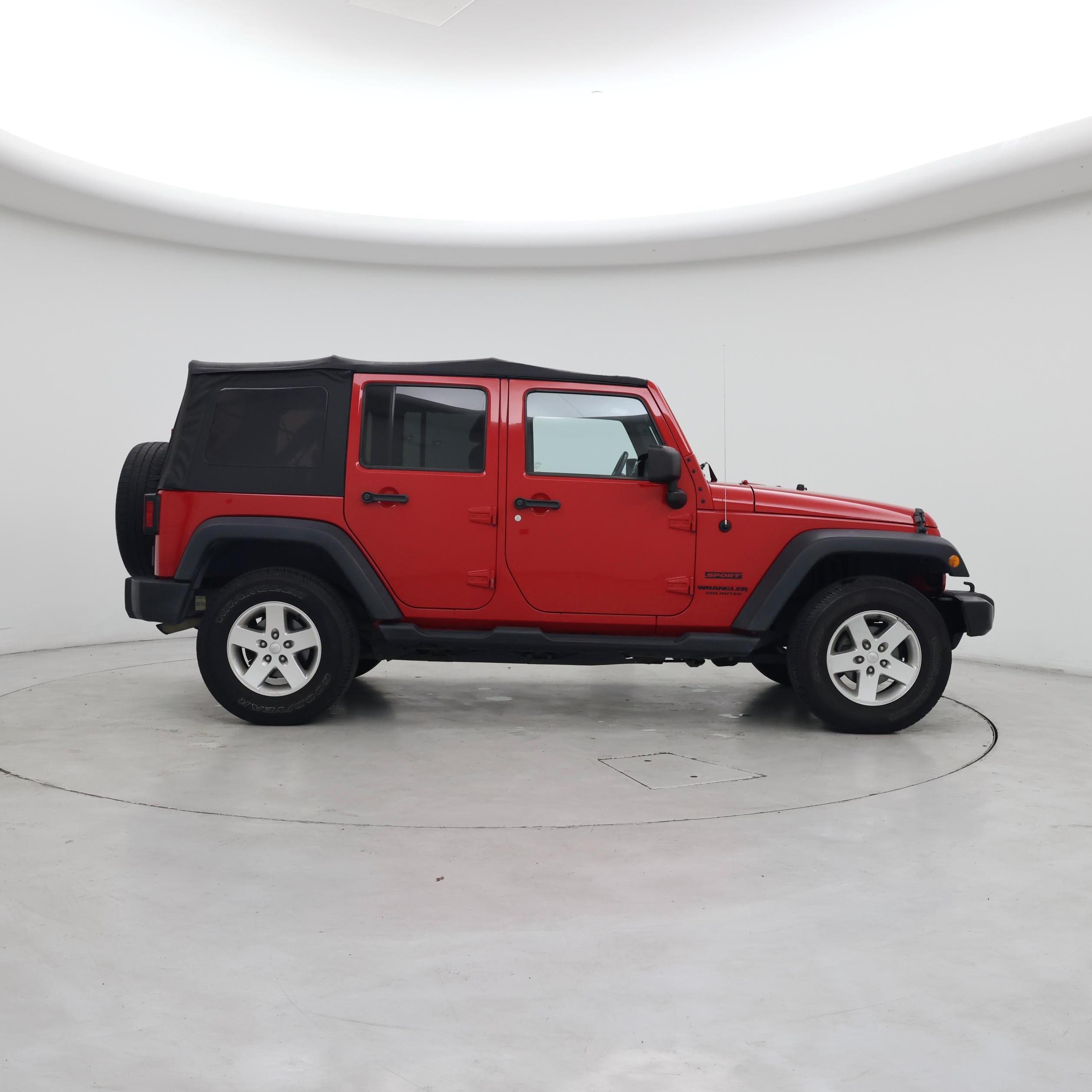 Thumbnail: 2014 Jeep Wrangler - 7