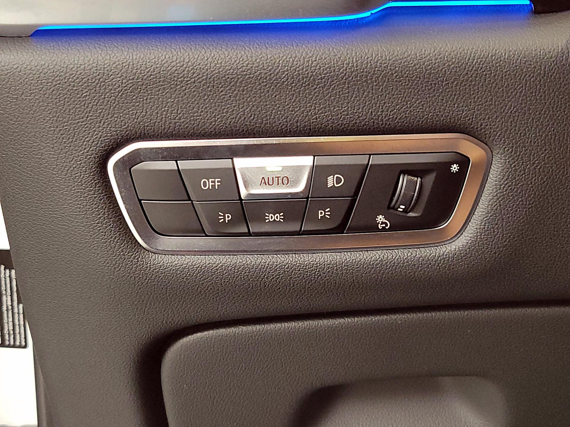 Thumbnail: 2023 BMW X5 - 13